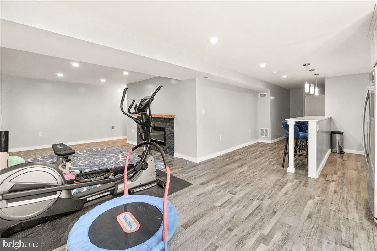 WEST OAK FIELDS - Residential