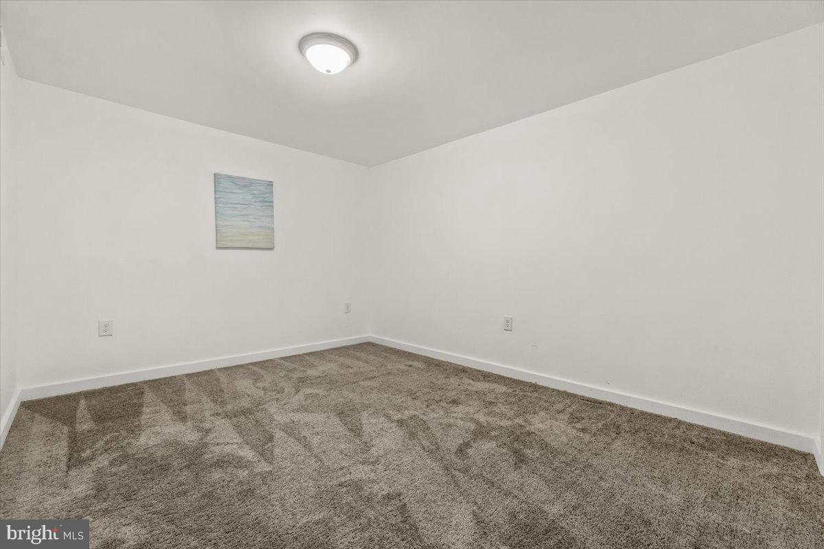 WEST OAK FIELDS - Residential