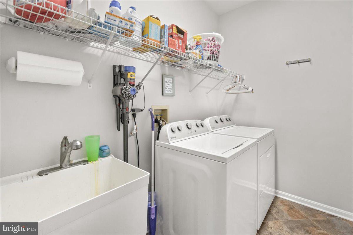 WEST OAK FIELDS - Residential