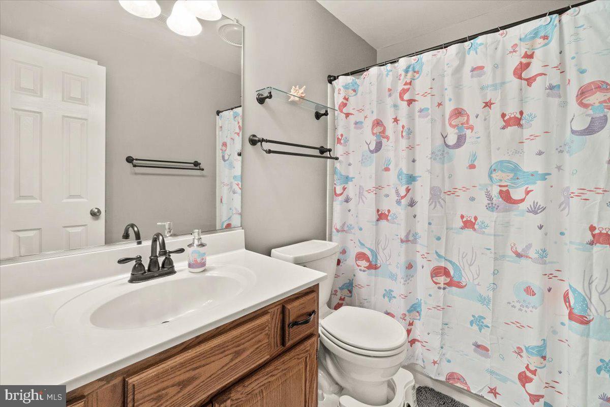 WEST OAK FIELDS - Residential