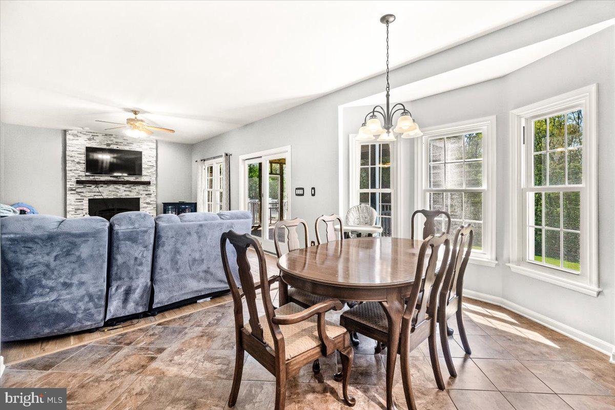 WEST OAK FIELDS - Residential