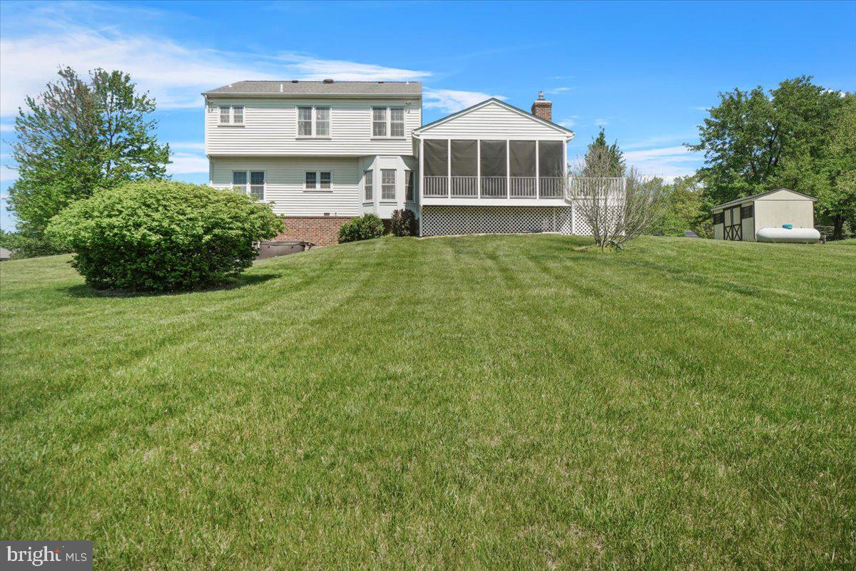 WEST OAK FIELDS - Residential