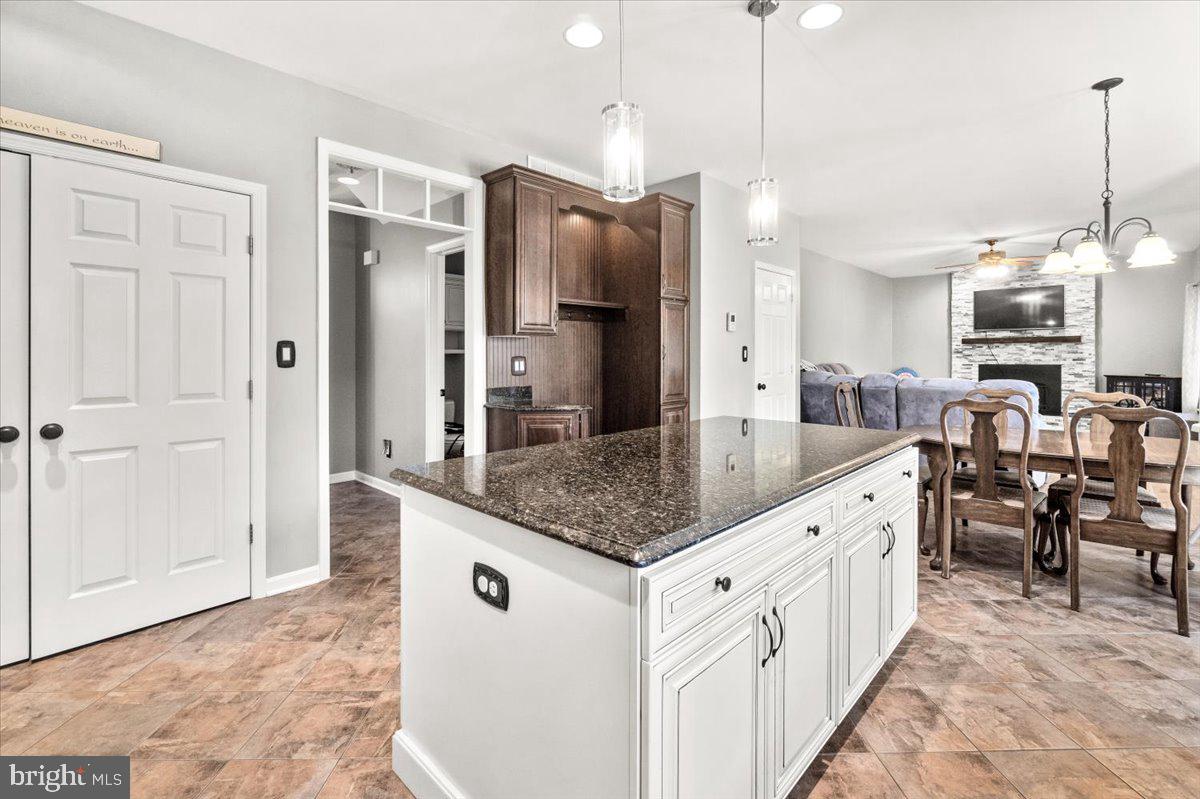 WEST OAK FIELDS - Residential