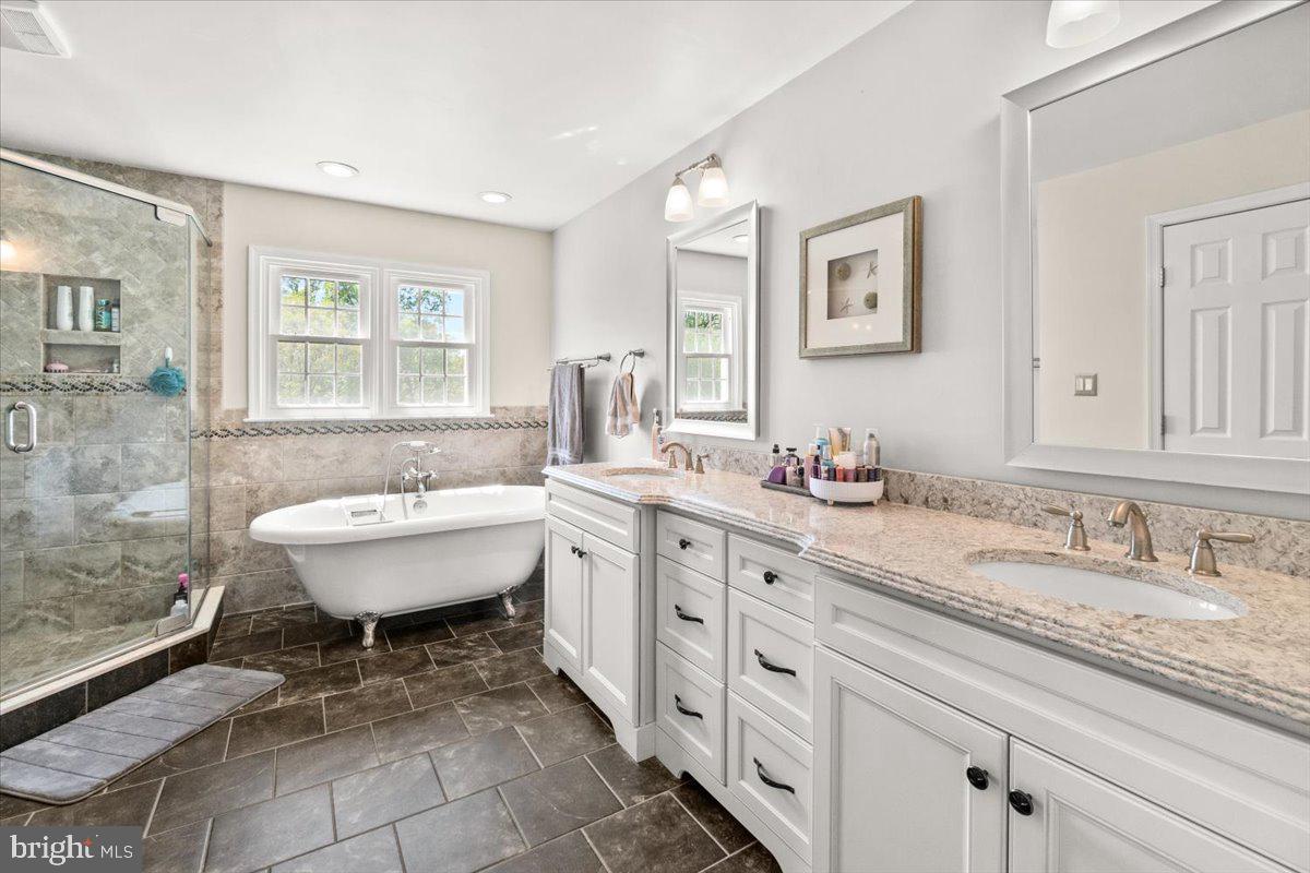 WEST OAK FIELDS - Residential