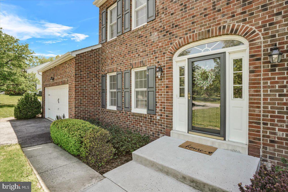 WEST OAK FIELDS - Residential