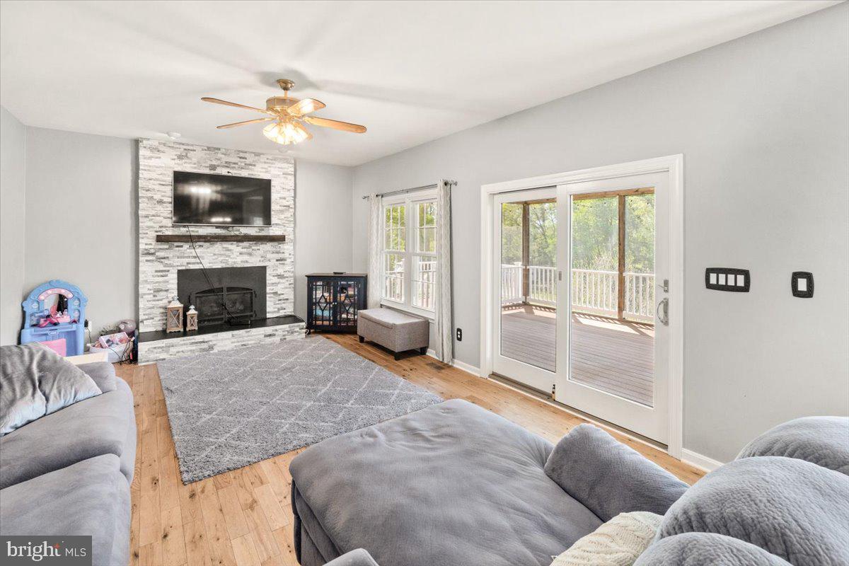 WEST OAK FIELDS - Residential