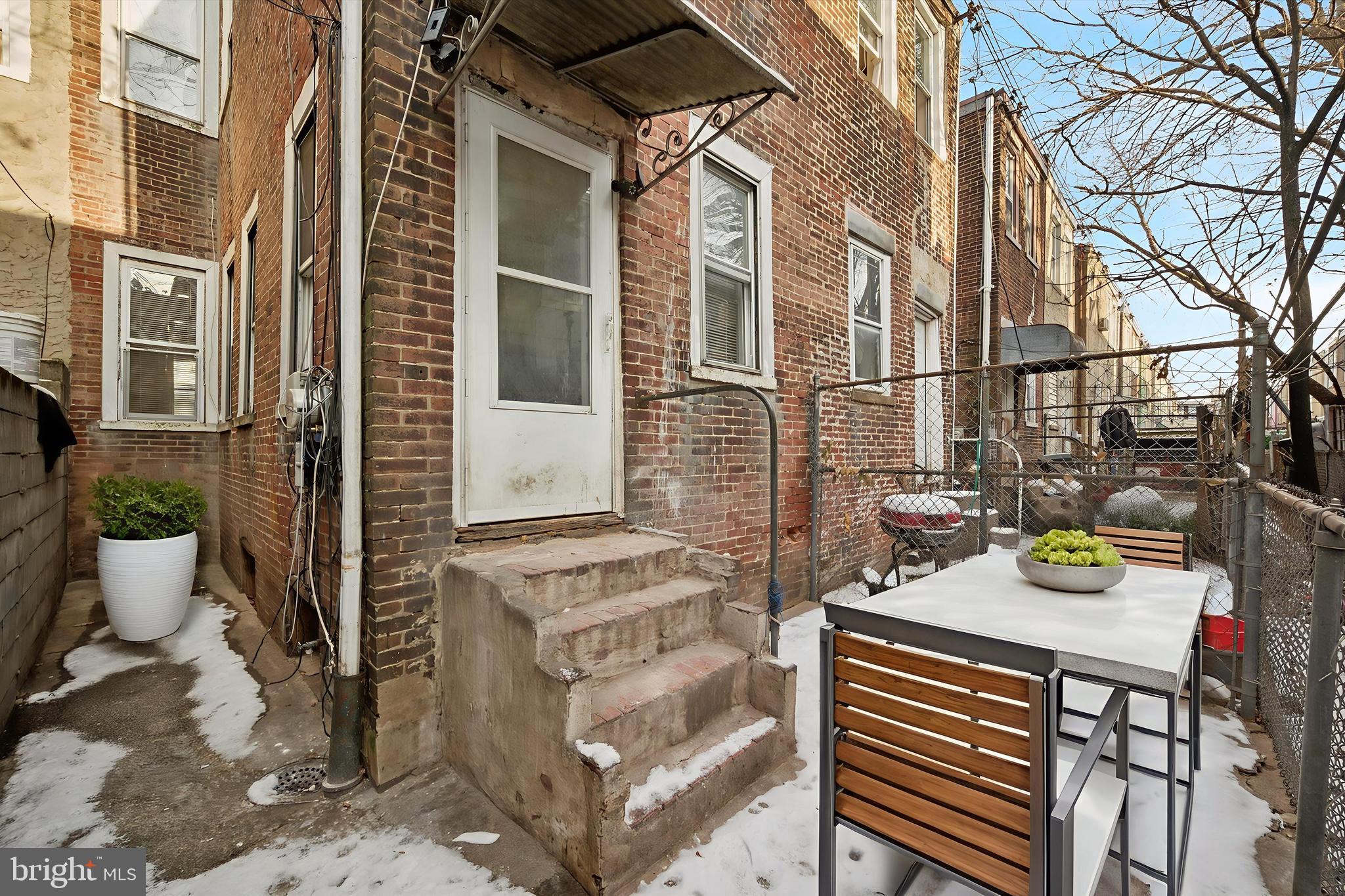 RICHMOND - Residential