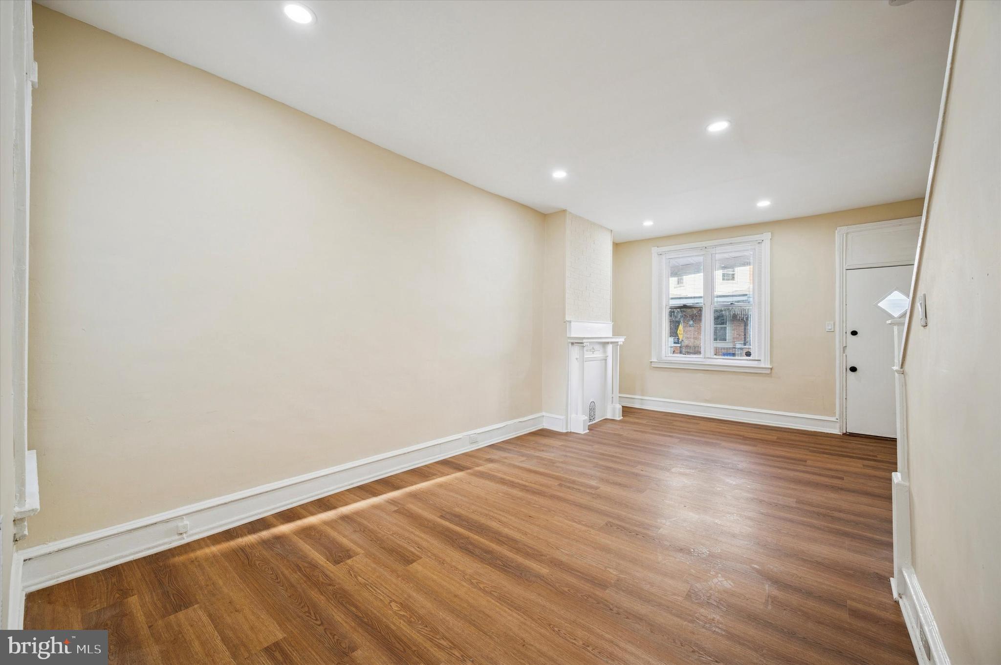 RICHMOND - Residential