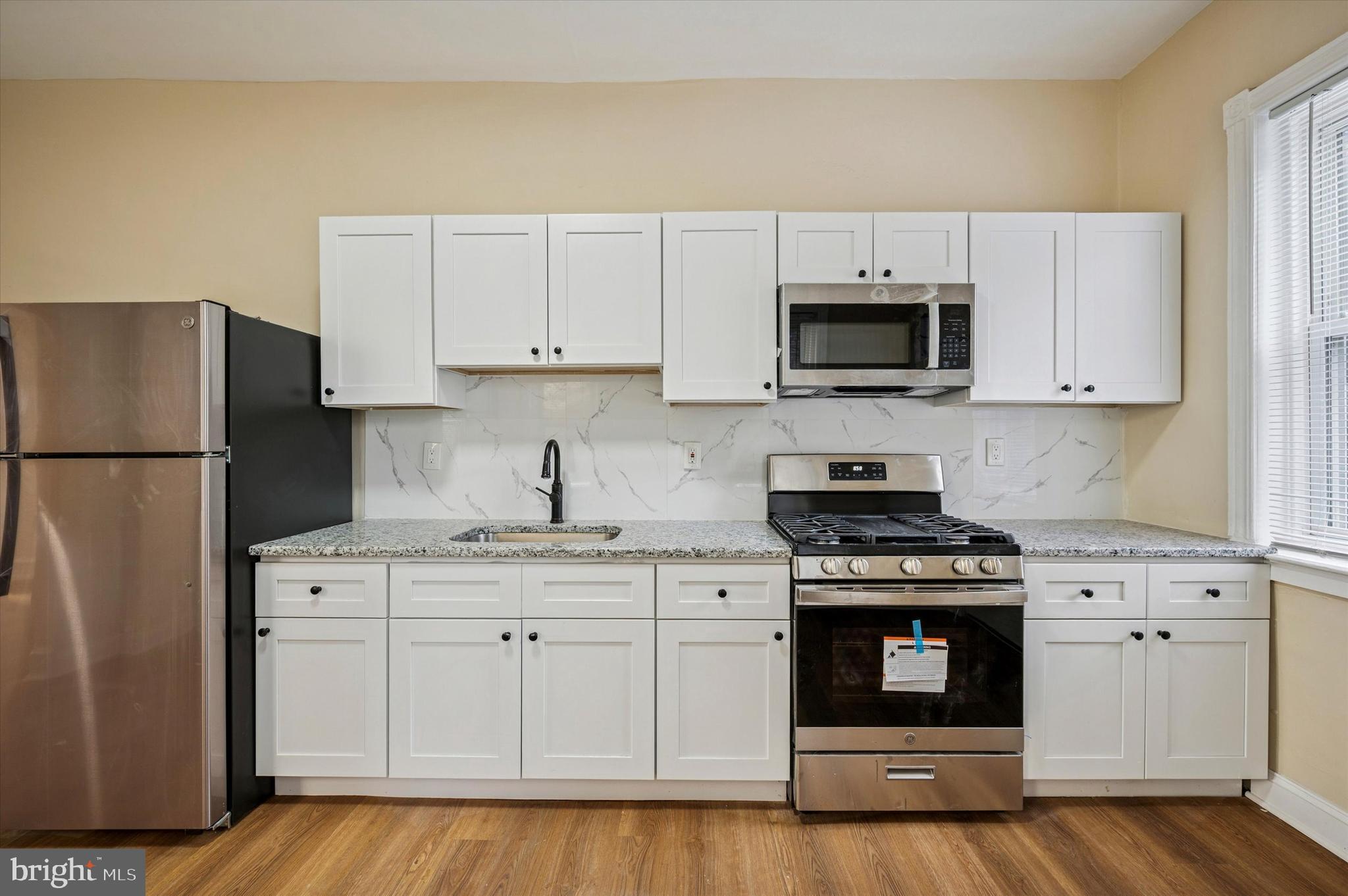 RICHMOND - Residential