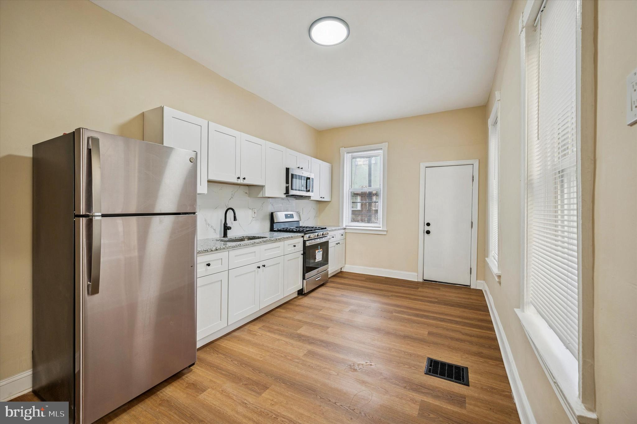 RICHMOND - Residential