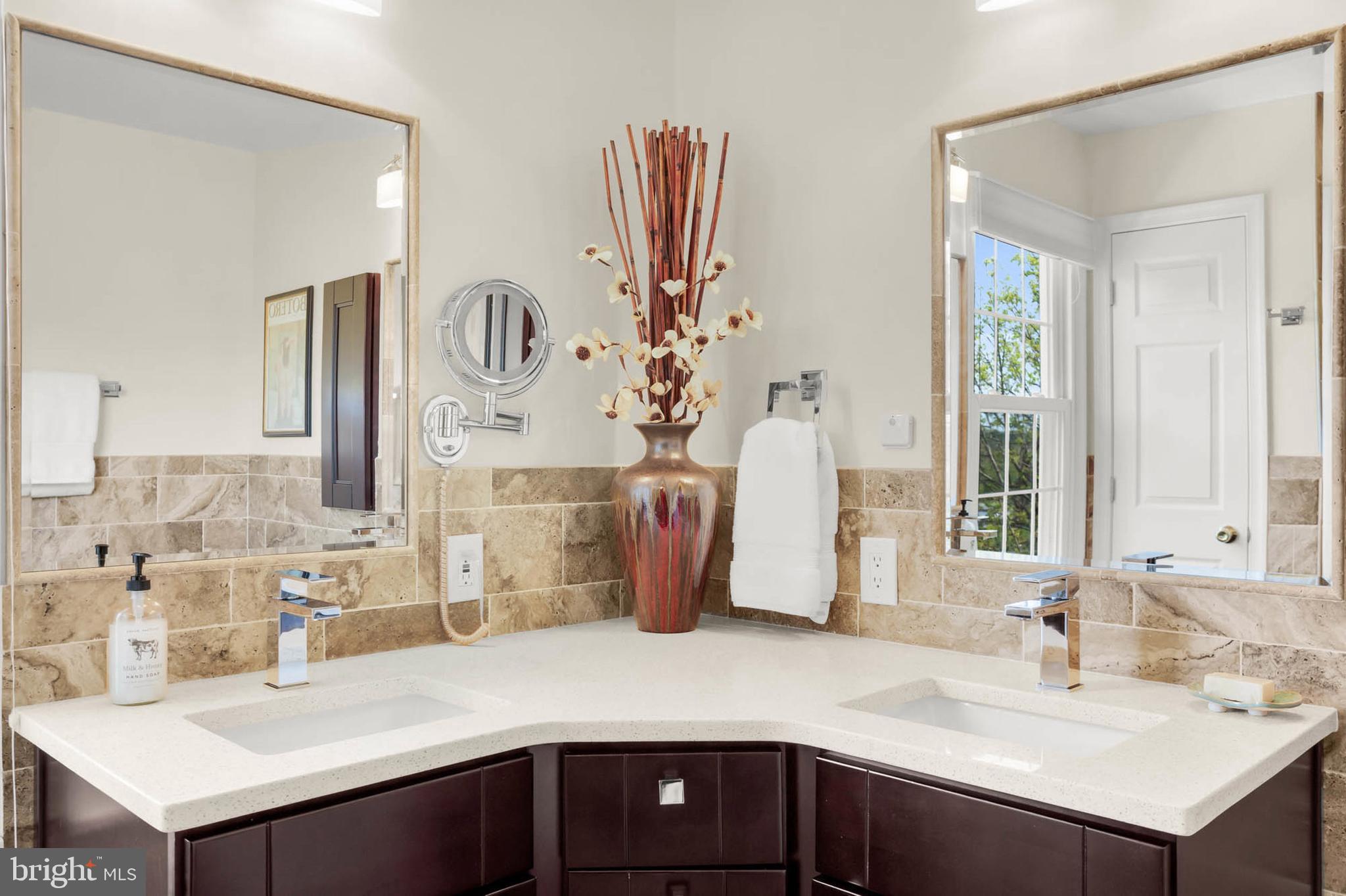 FAIRLAND FARMS - Residential