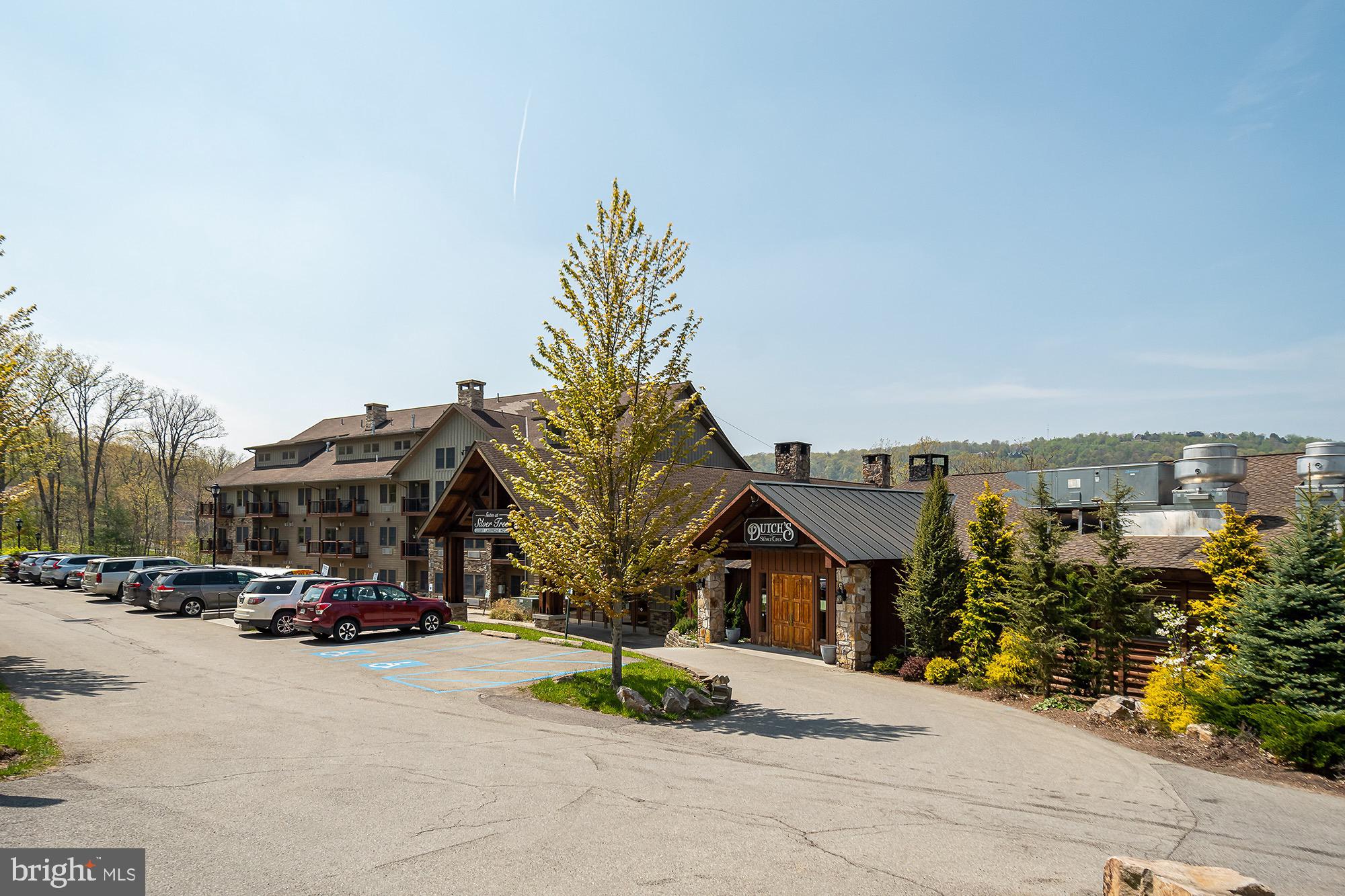 SILVER TREE SUITES - Residential