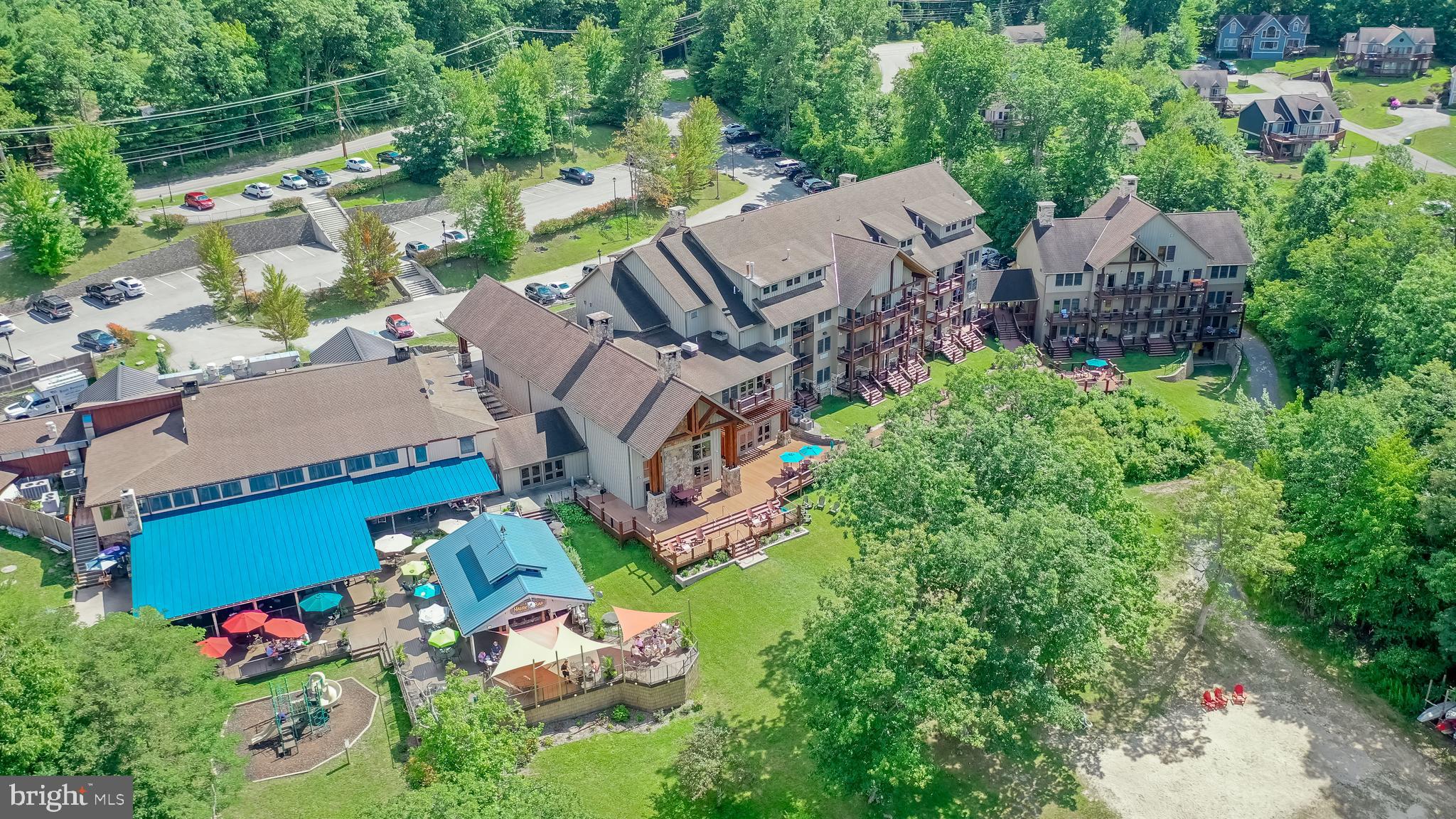 SILVER TREE SUITES - Residential