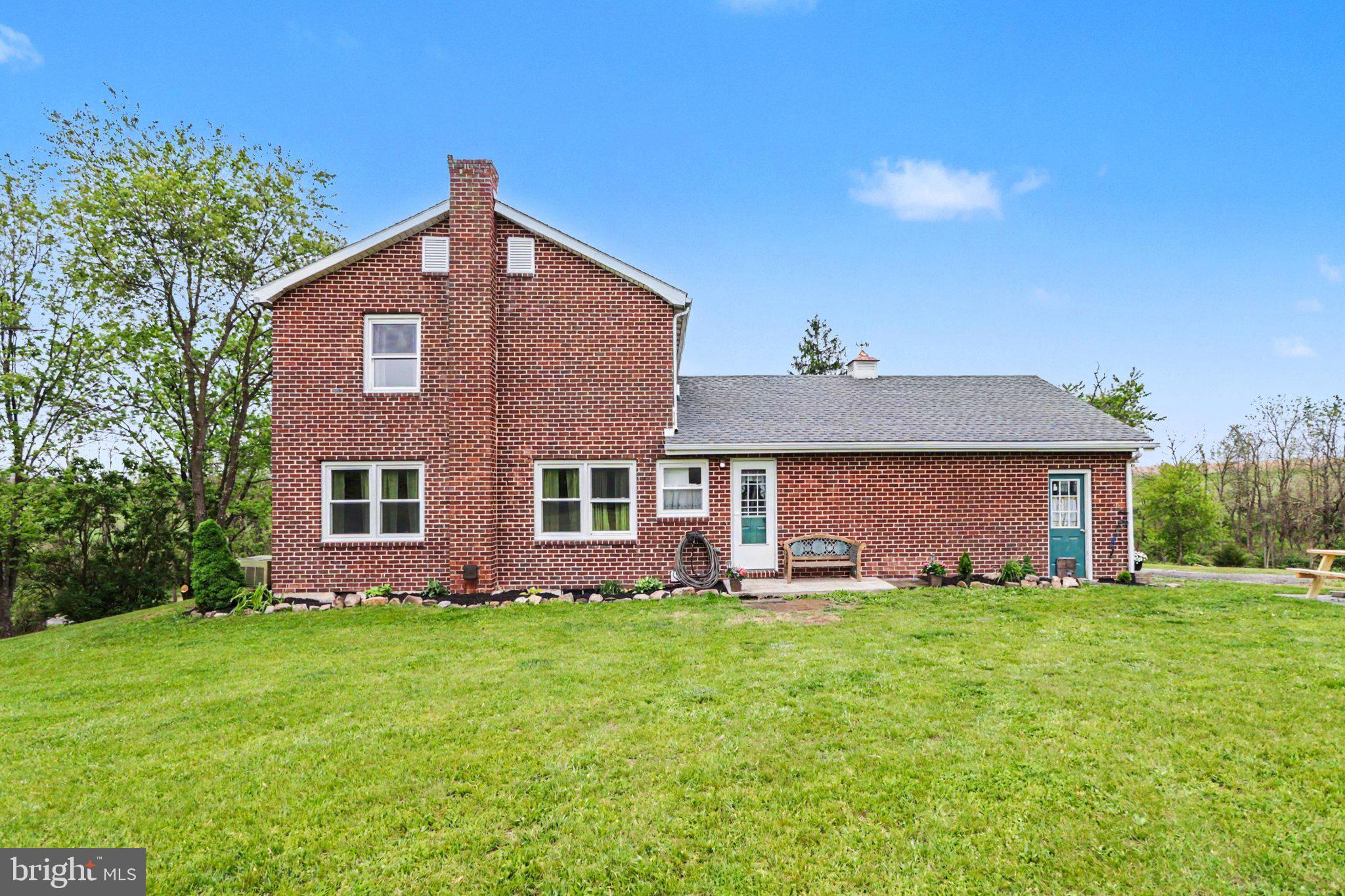 LOWER MIFFLIN TOWNSHIP - Residential