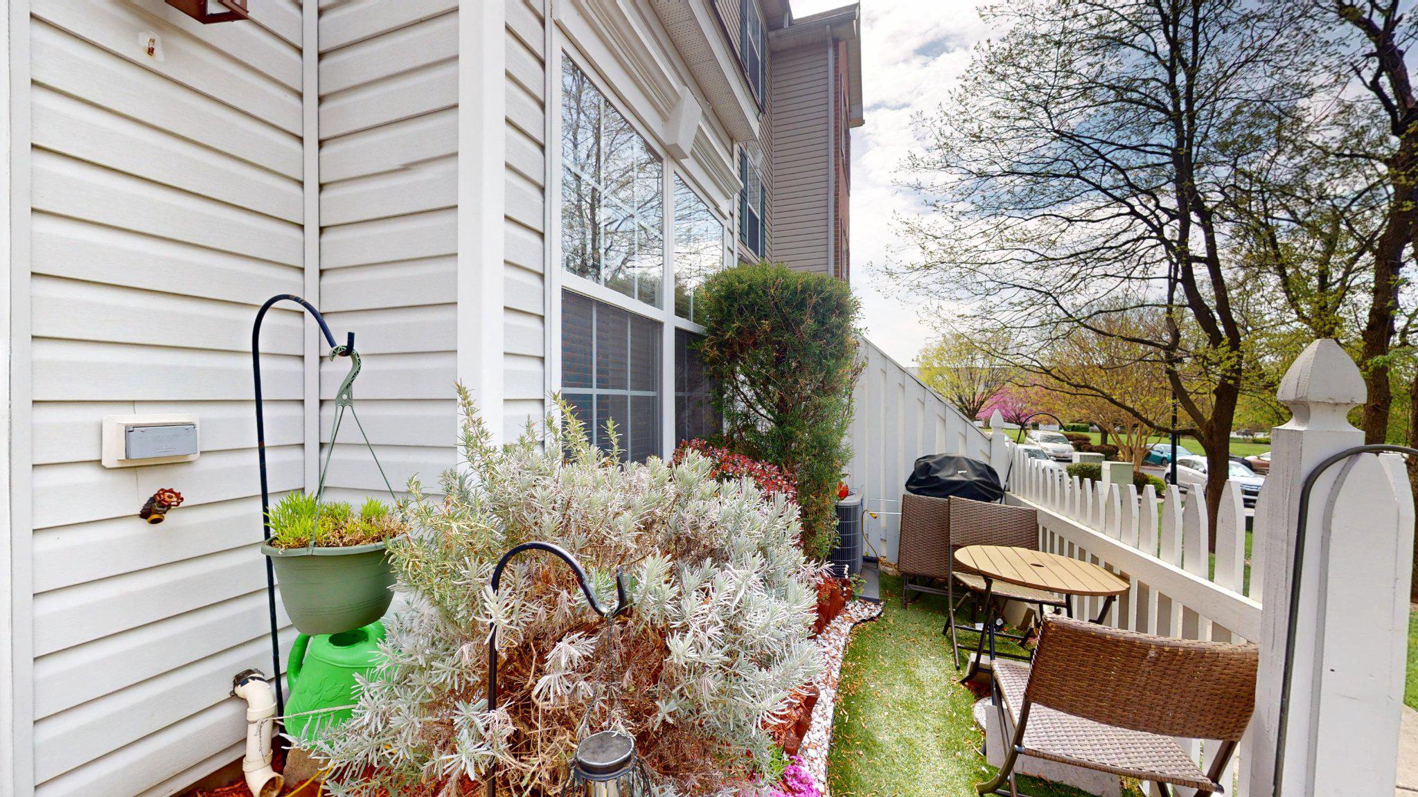 ASBURY WOODS - Residential