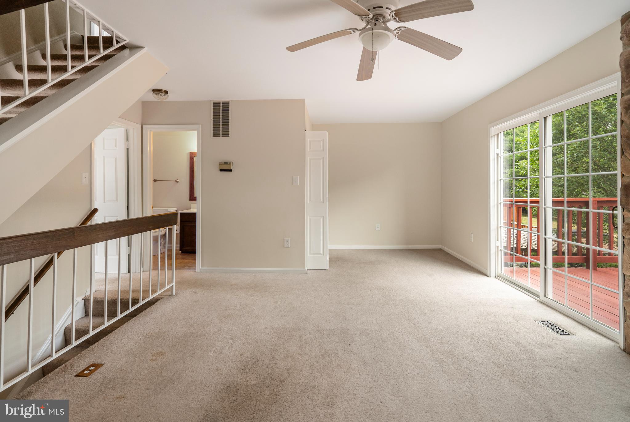 WOODSTREAM EAST - Residential