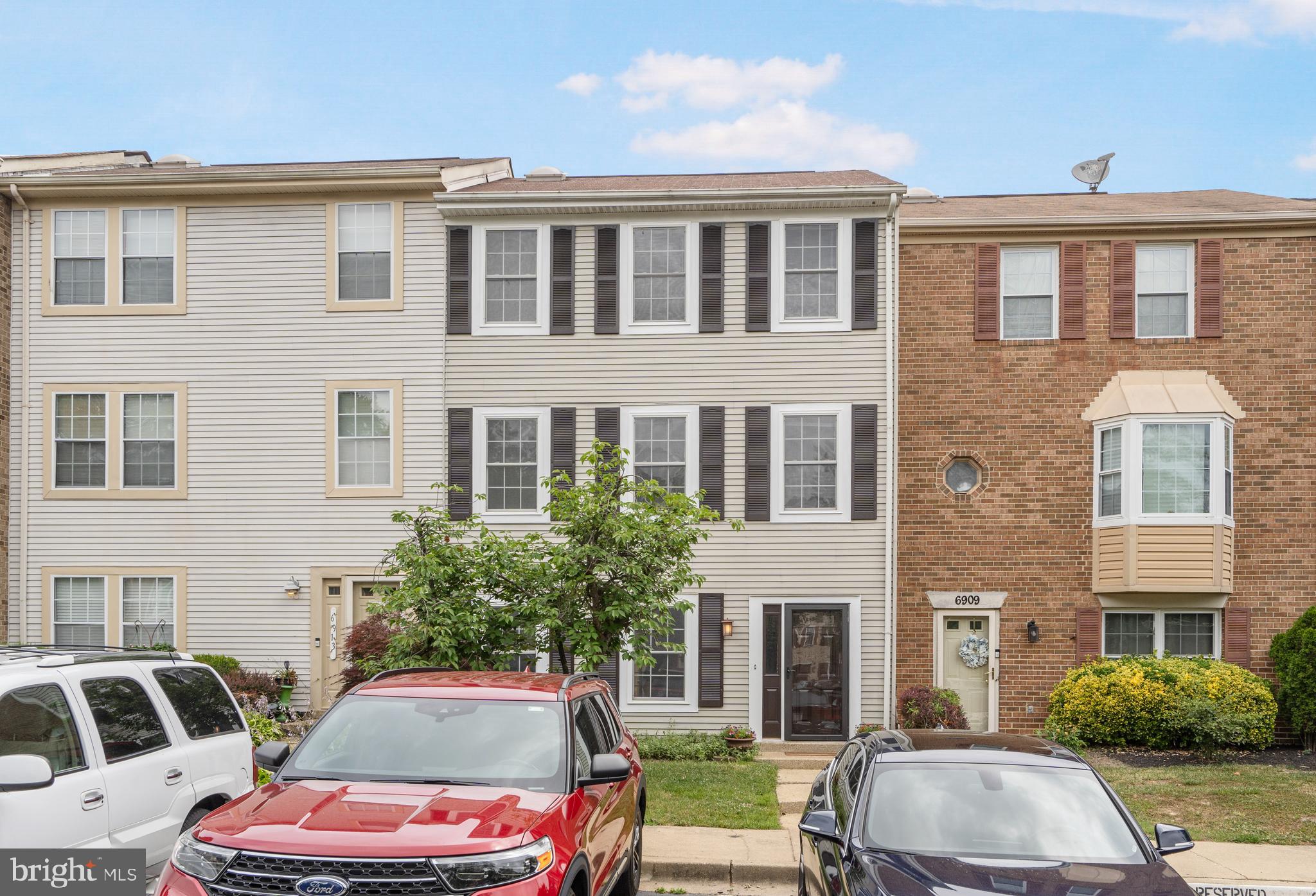 WOODSTREAM EAST - Residential