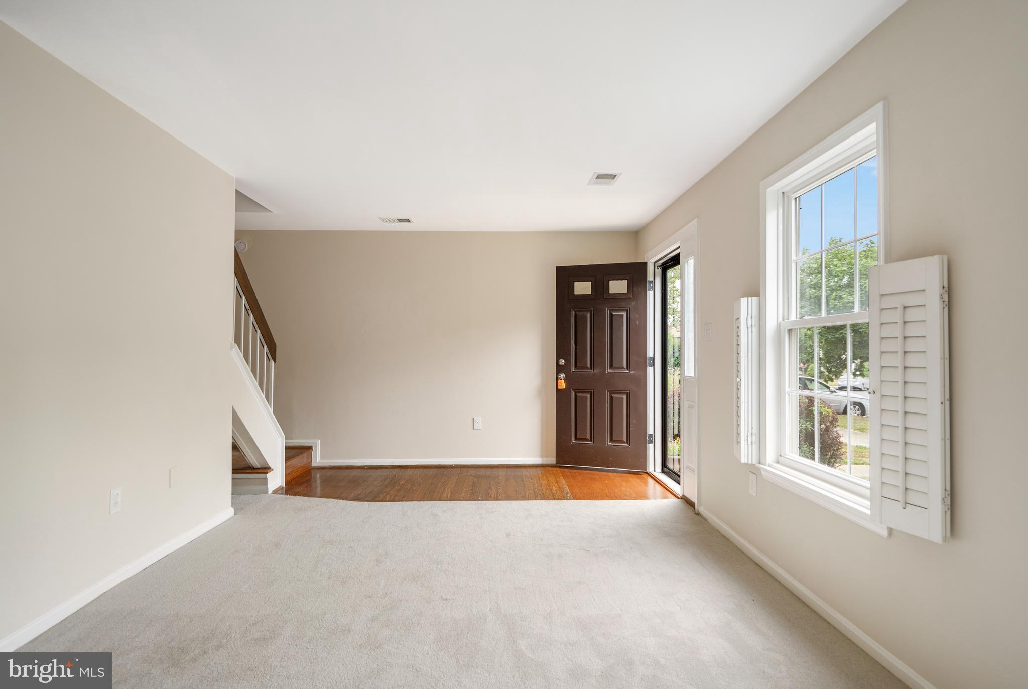 WOODSTREAM EAST - Residential