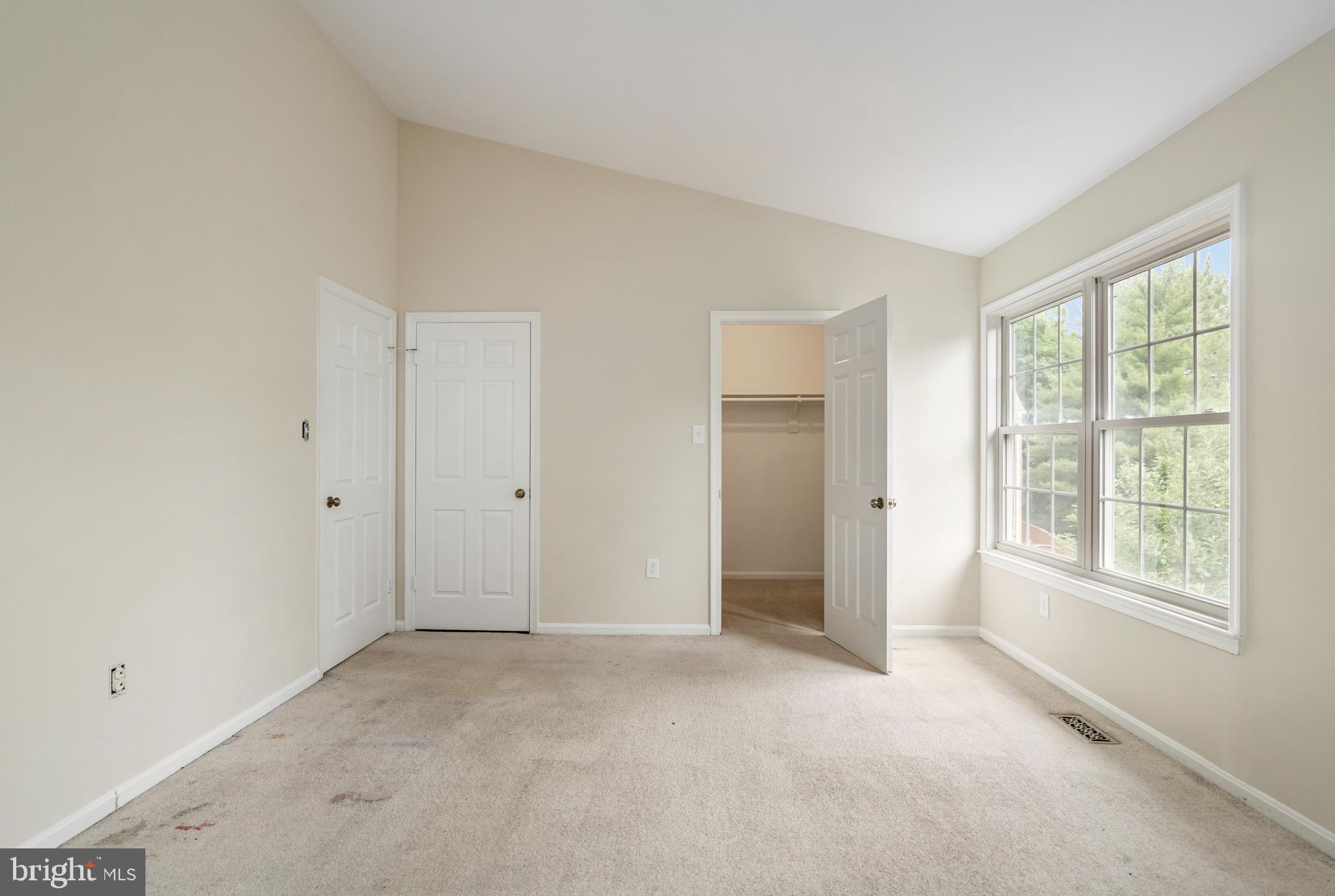 WOODSTREAM EAST - Residential