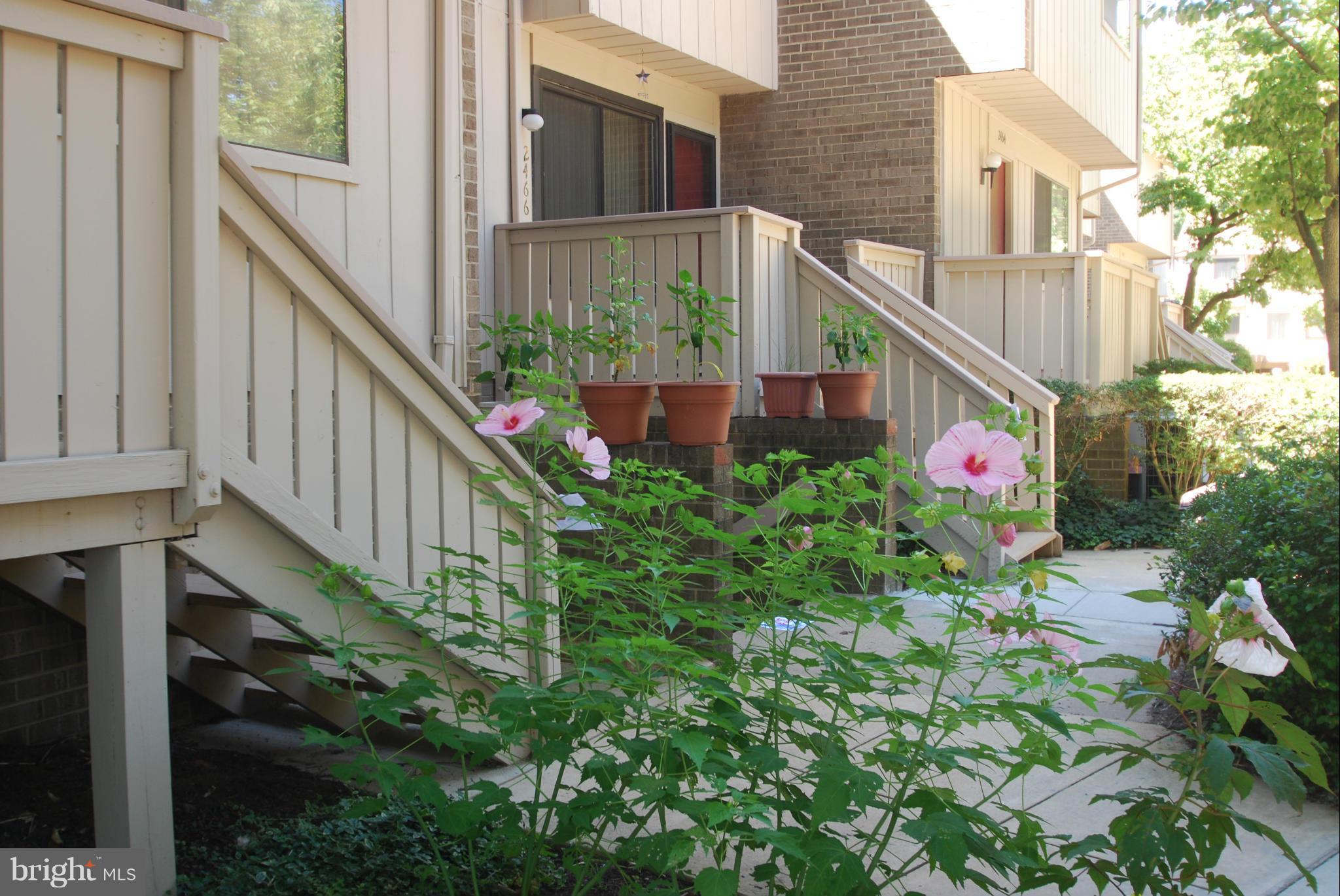 MOSBYS LANDING - Residential Lease