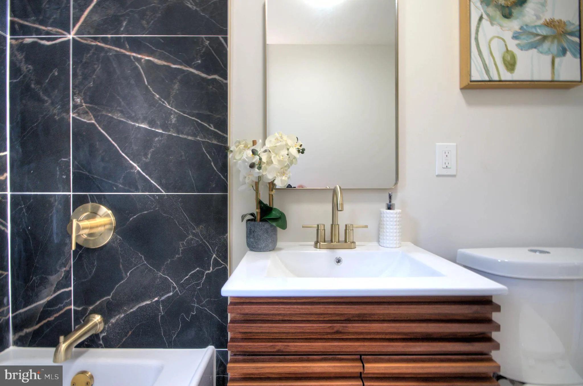 Pennsauken, New Jersey 08110, United States, 4 Bedrooms Bedrooms, ,2 BathroomsBathrooms,Residential,Pending,179650