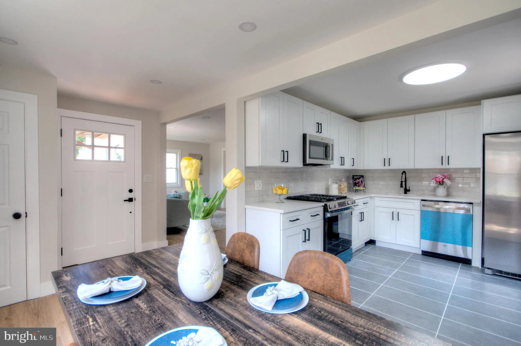 Pennsauken, New Jersey 08110, United States, 4 Bedrooms Bedrooms, ,2 BathroomsBathrooms,Residential,Pending,179650