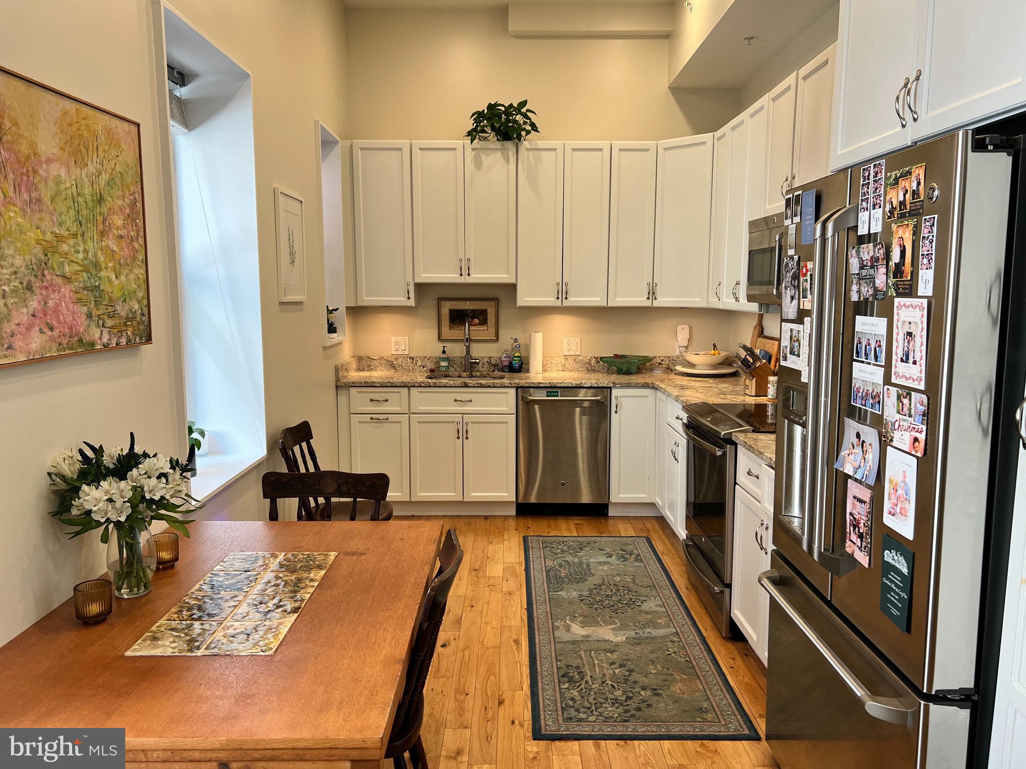 CENTER CITY - Residential Lease