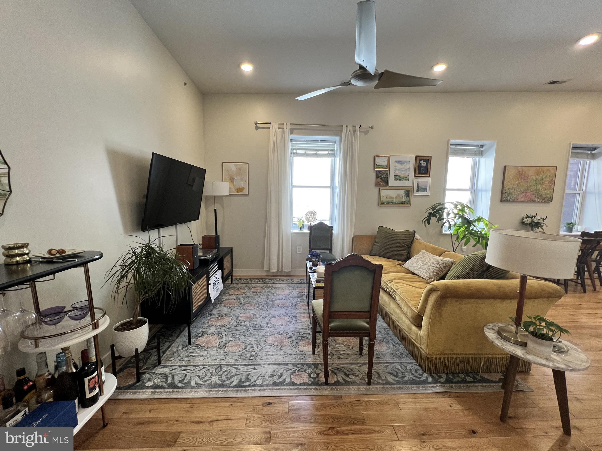 CENTER CITY - Residential Lease