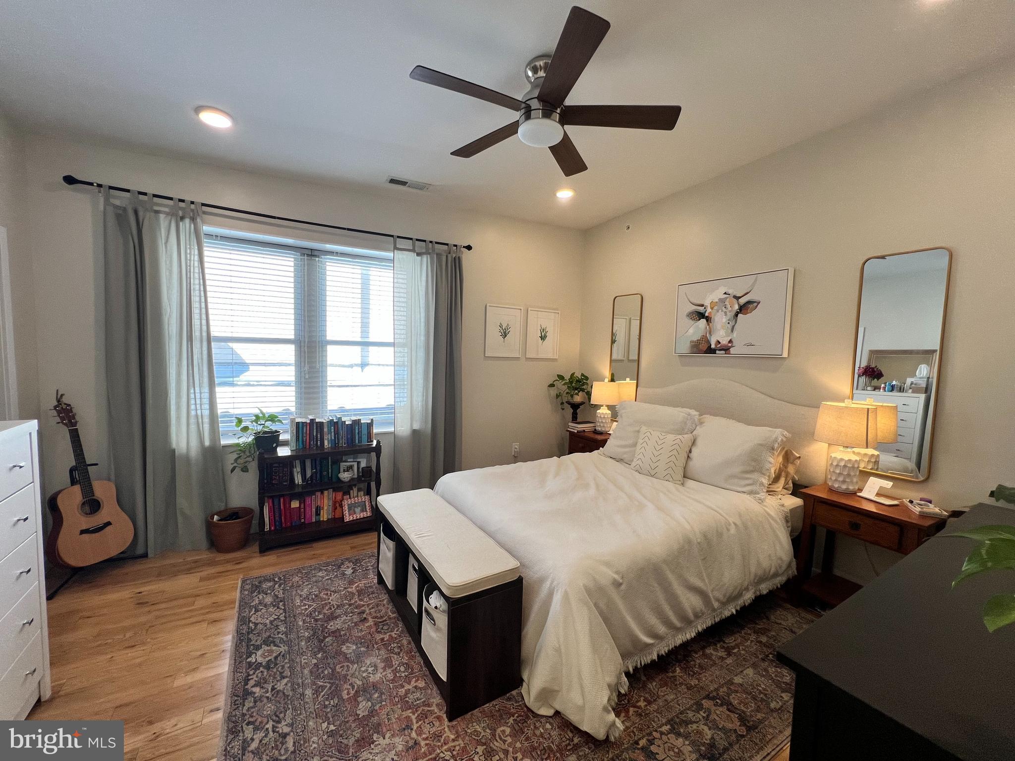 CENTER CITY - Residential Lease