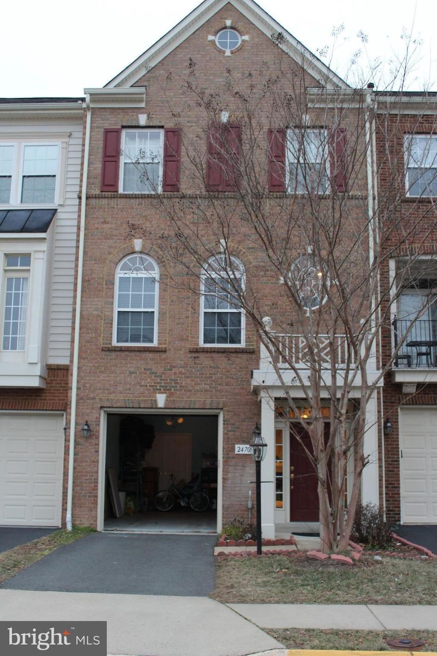 Beautiful TH W/Garage, Granite in kitchen, Total of 2150 SQ on all 3 Lvls, Walk out Fenced Yard, Washer/Dryer. Huge Deck. Access to Pool/Fitness Center/Tot Lot/Tennis Courts.Public Trans to DC,County Library, Shopping at Walking Distance. Pets Allowed on case by case basis. Easy secure online application & rent payments with TMKenny Property Services. Quiet and Convenient