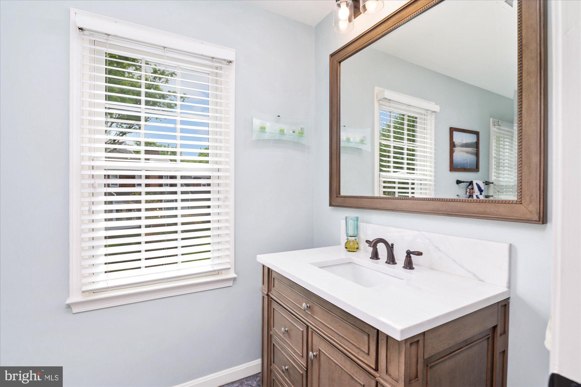 WASHINGTONIAN WOODS - Residential