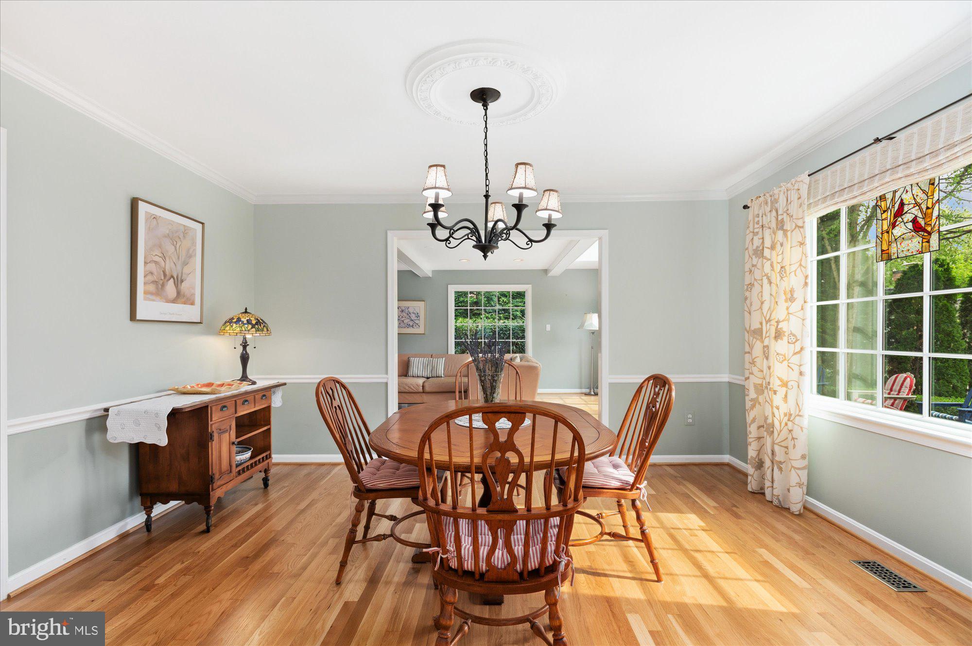 WASHINGTONIAN WOODS - Residential