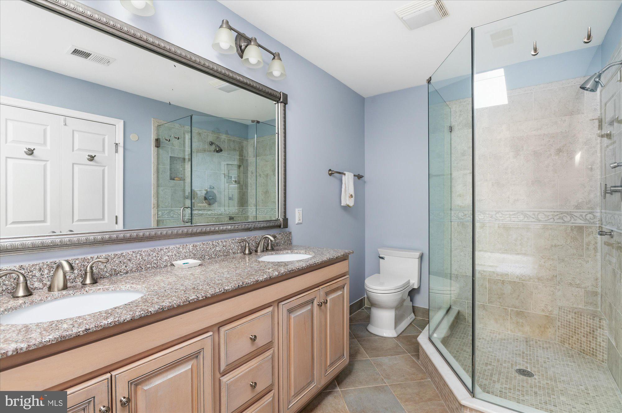 WASHINGTONIAN WOODS - Residential