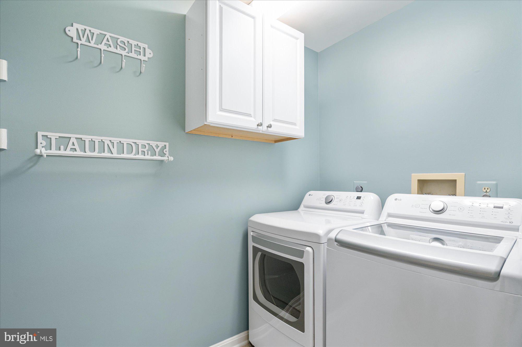 WASHINGTONIAN WOODS - Residential