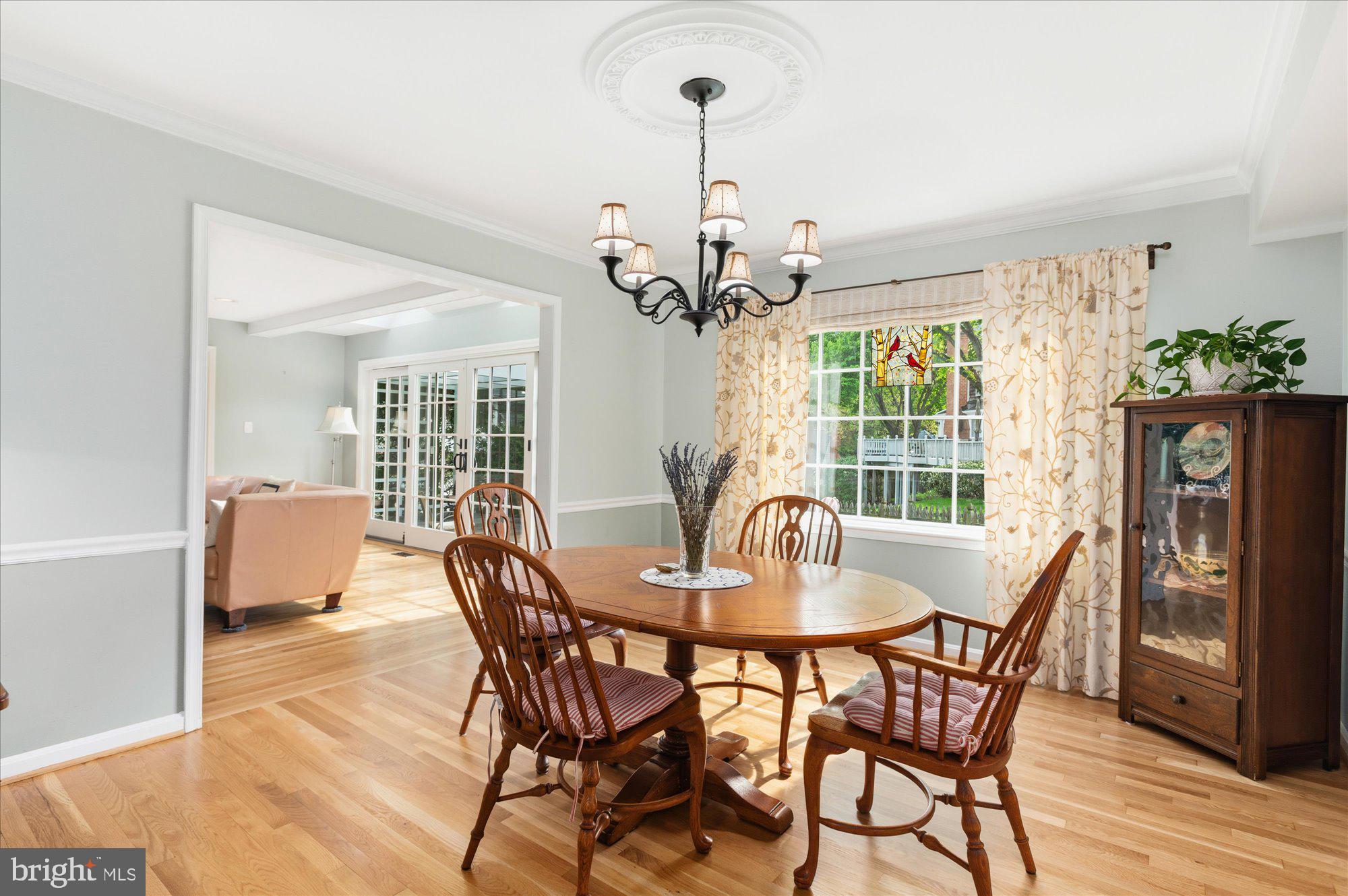 WASHINGTONIAN WOODS - Residential