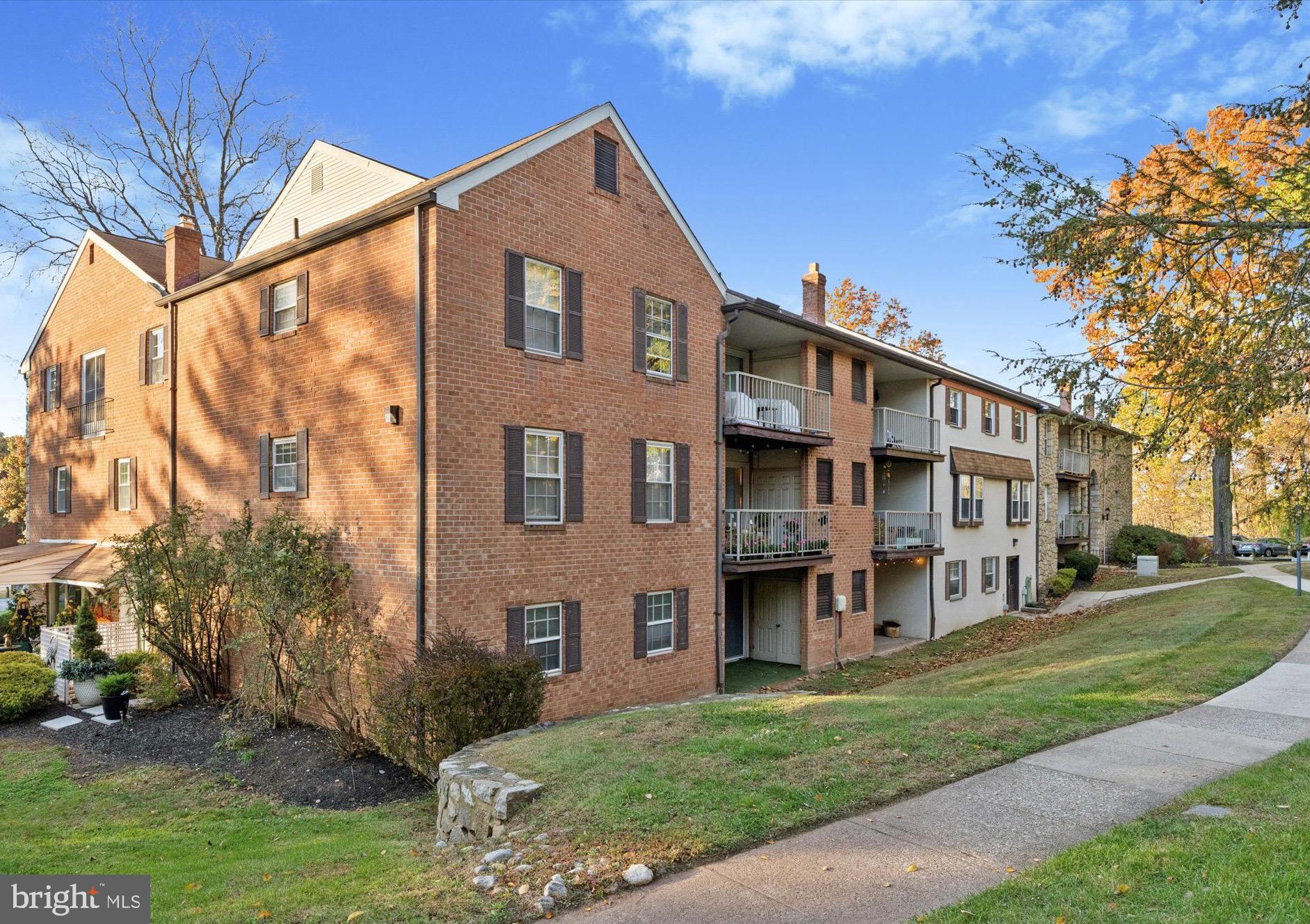 GLENHARDIE - Residential