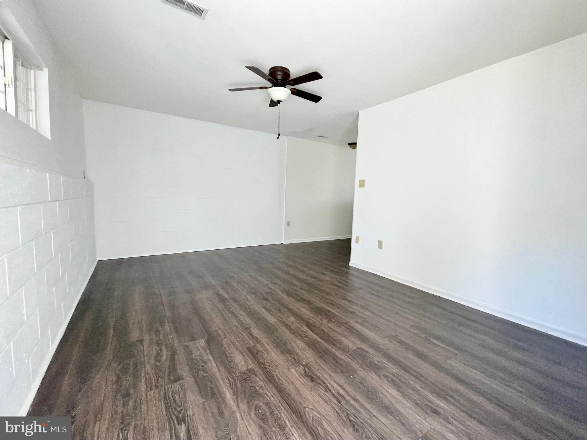 VILLAGE OF WESTOVE - Residential