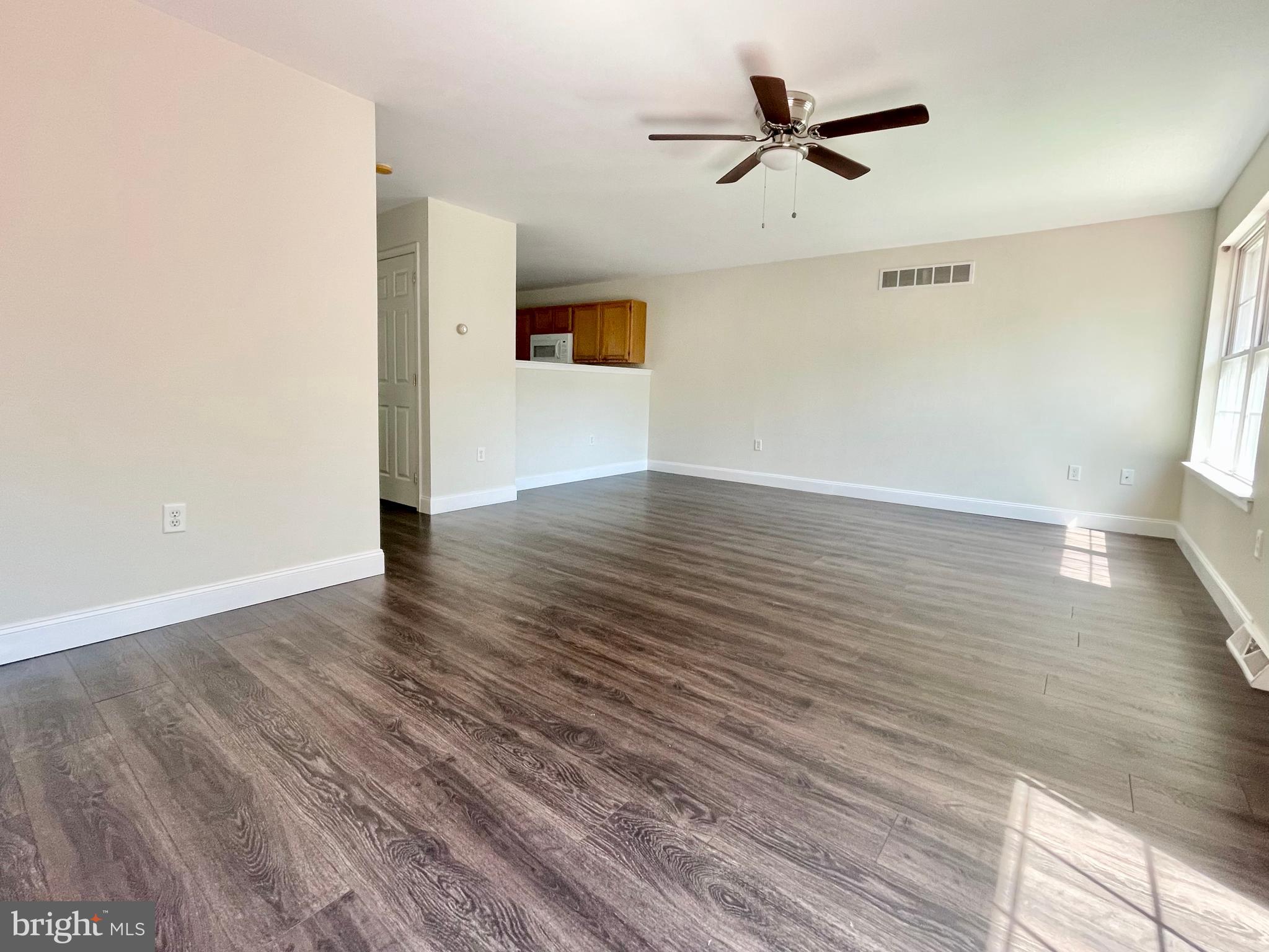 VILLAGE OF WESTOVE - Residential