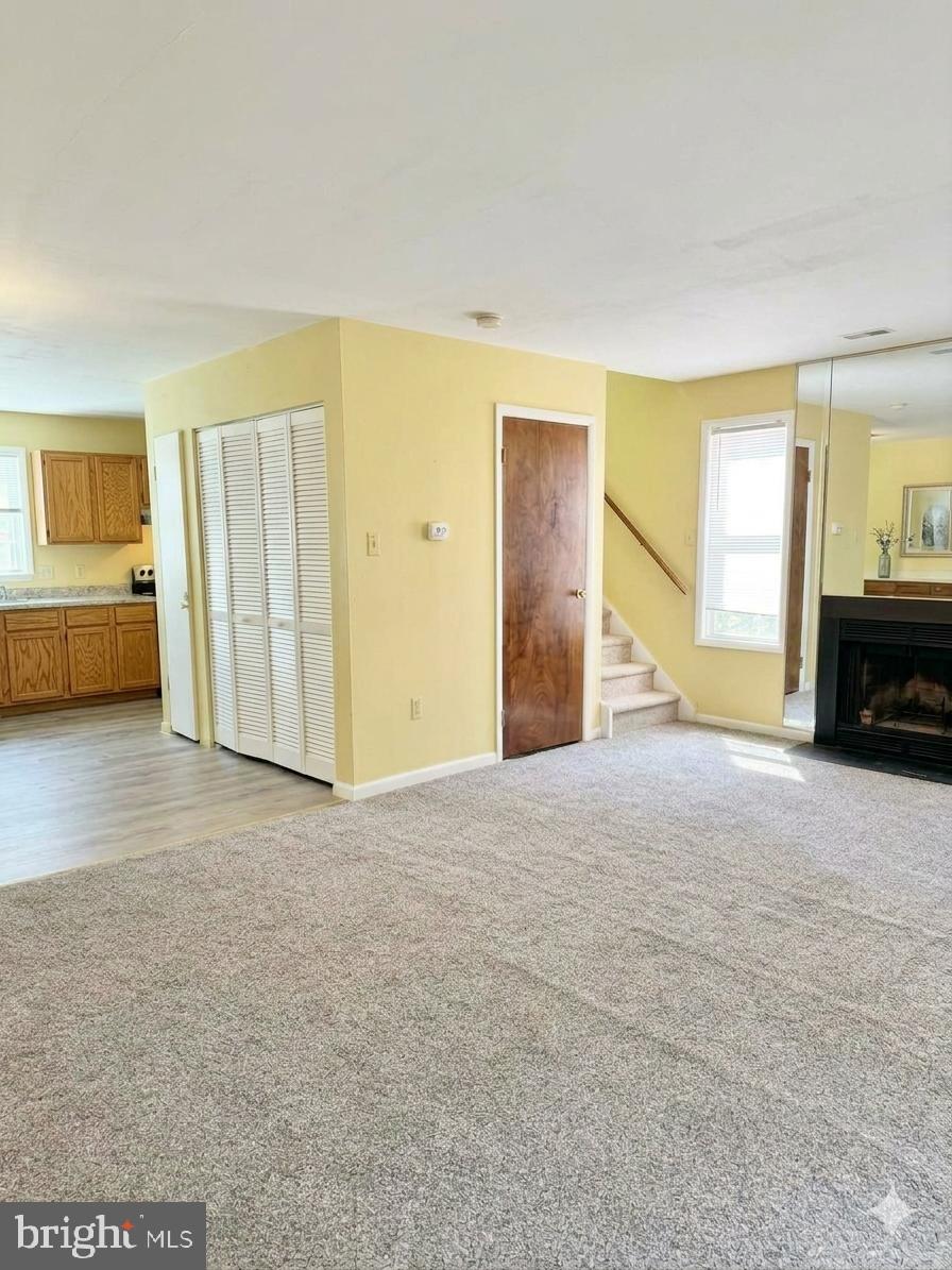 16 PIN OAK LANE