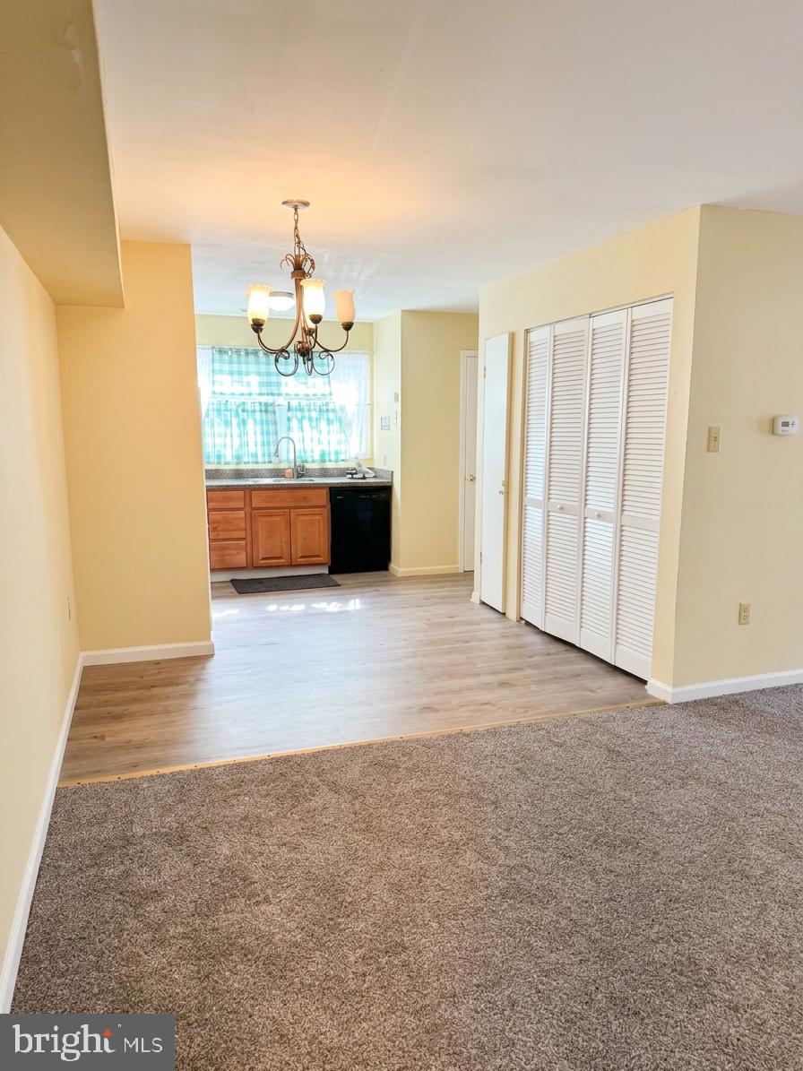 16 PIN OAK LANE