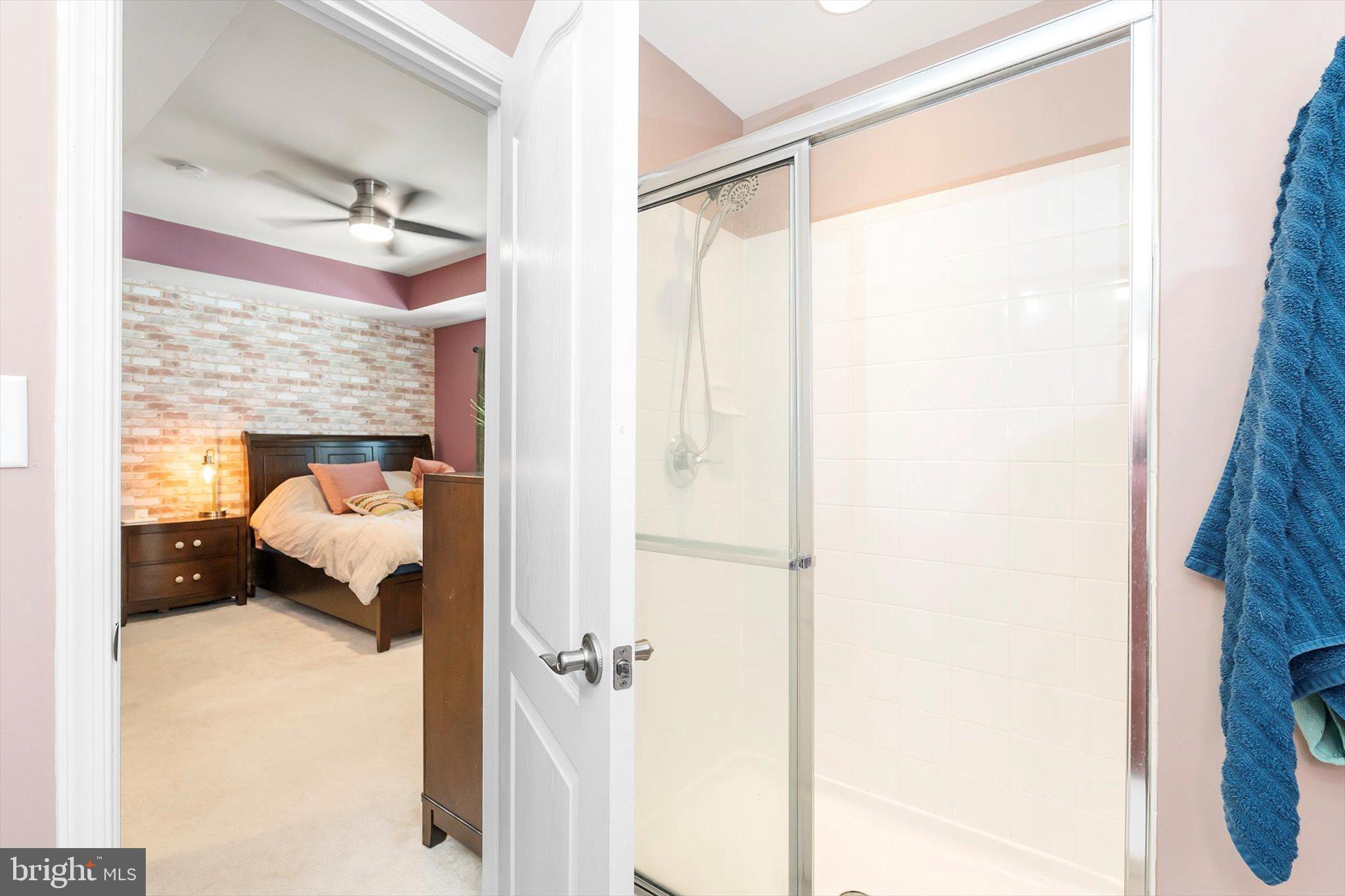 ARCHERS ROCK - Residential