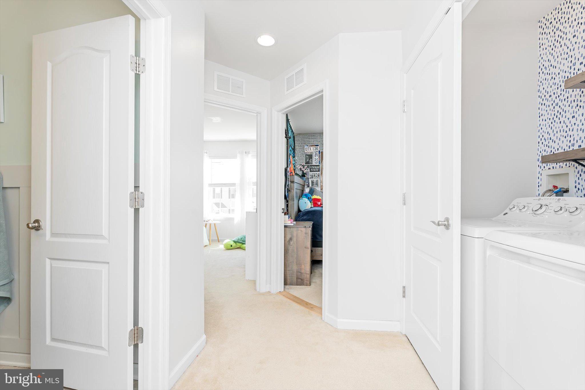 ARCHERS ROCK - Residential