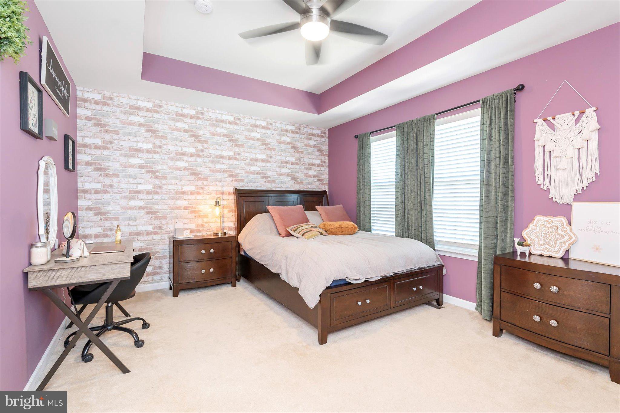 ARCHERS ROCK - Residential