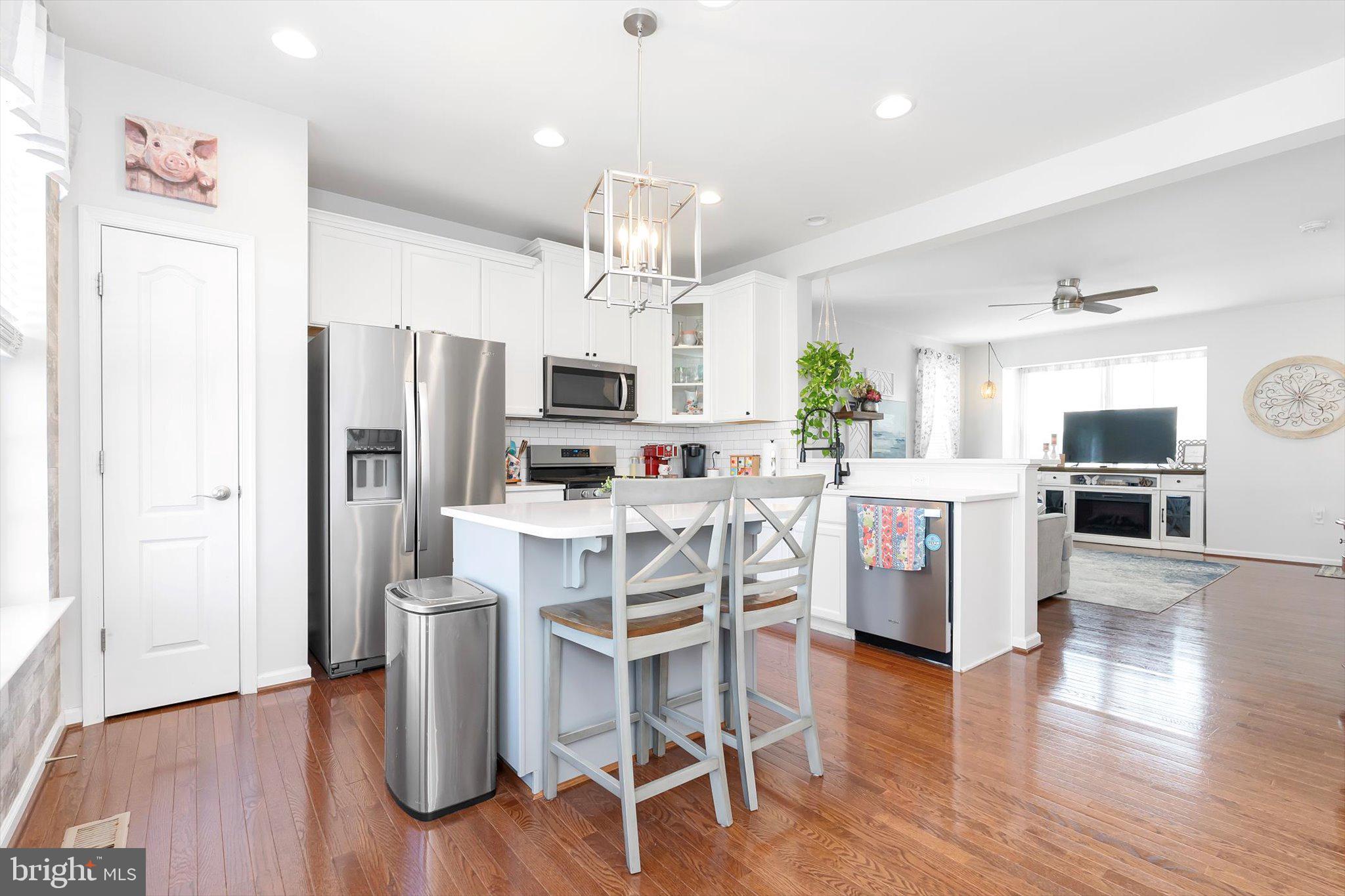 ARCHERS ROCK - Residential