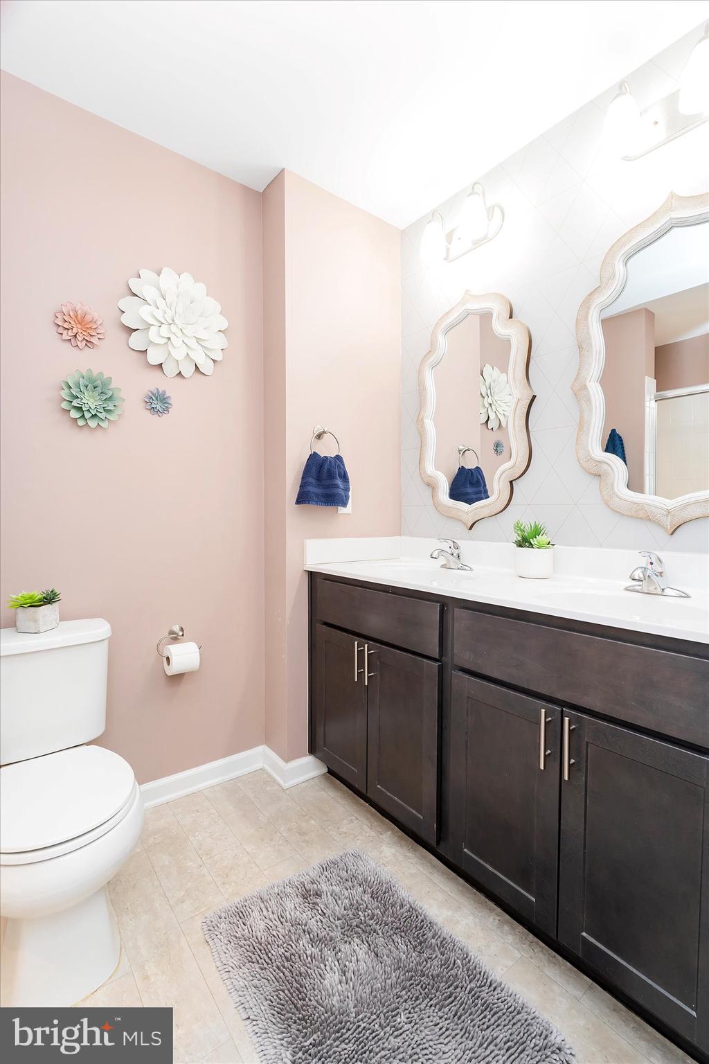 ARCHERS ROCK - Residential