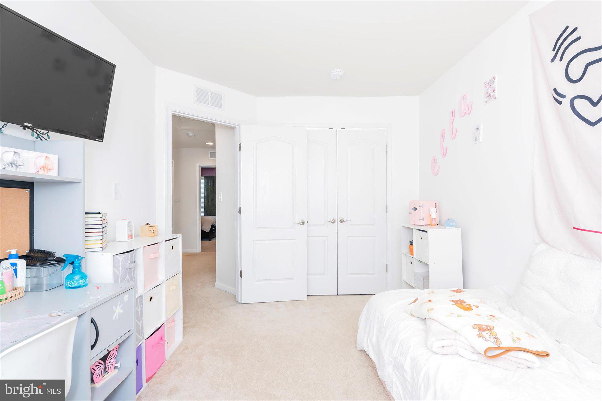 ARCHERS ROCK - Residential