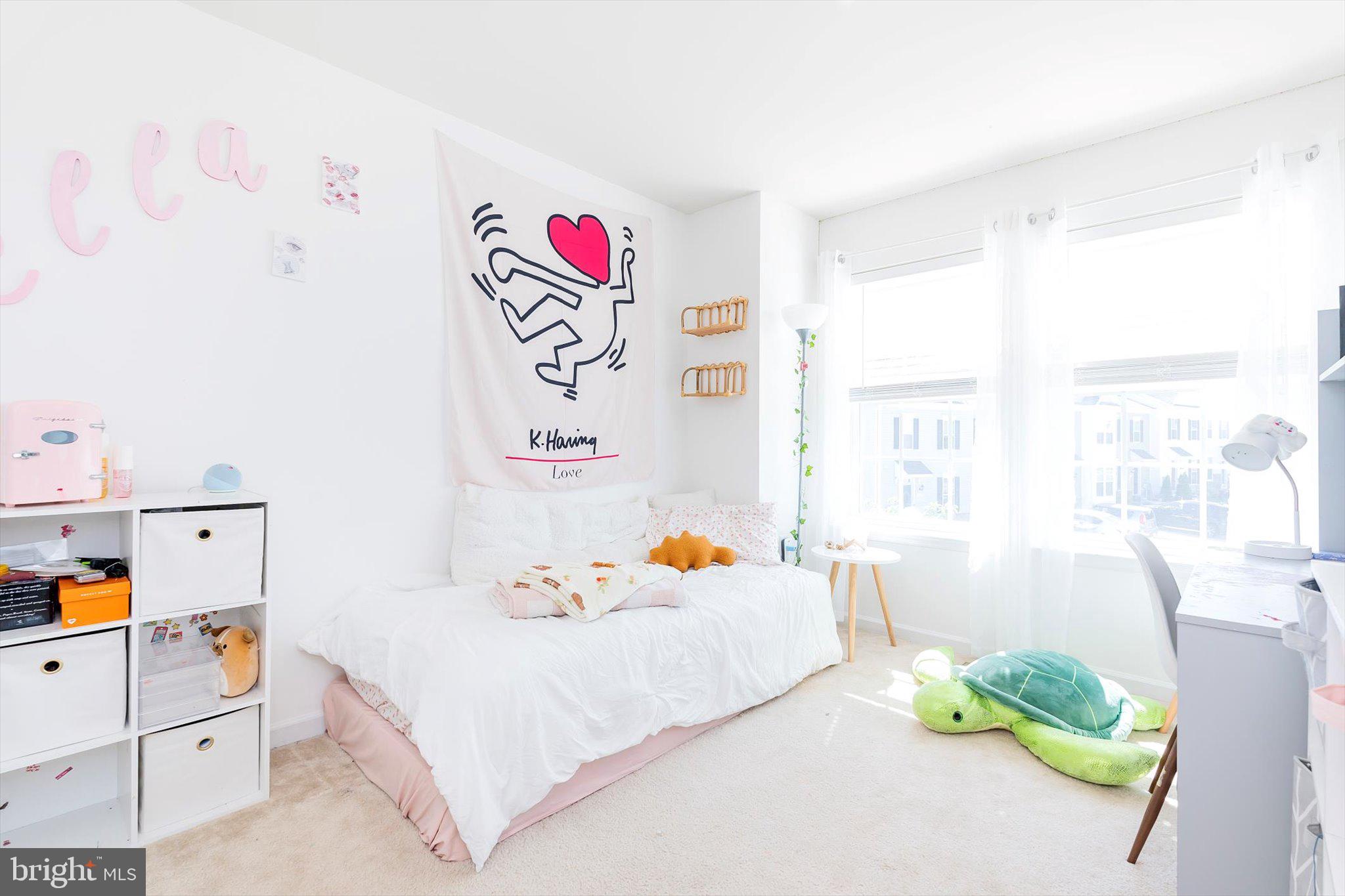 ARCHERS ROCK - Residential