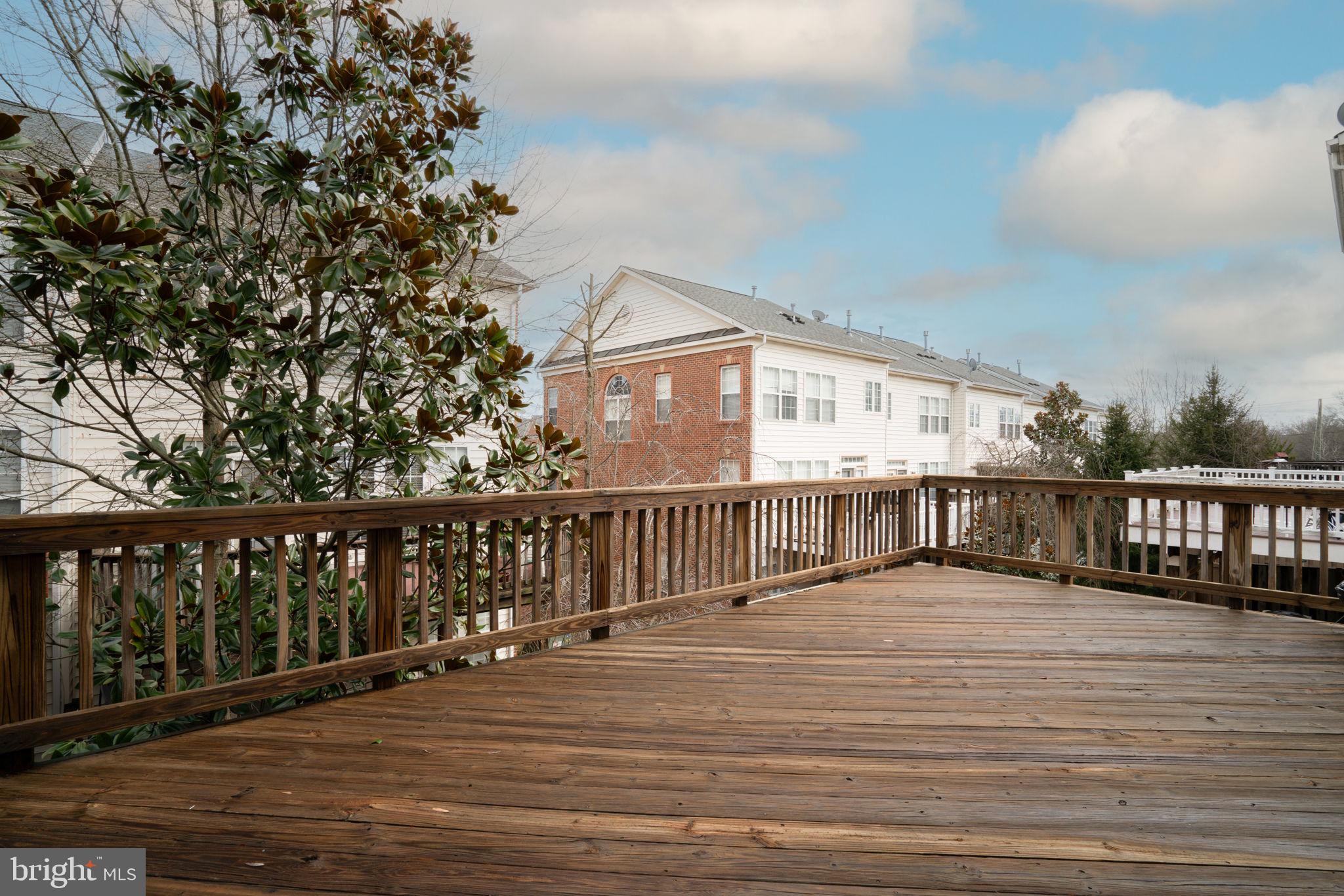 SULLY MANOR - Residential