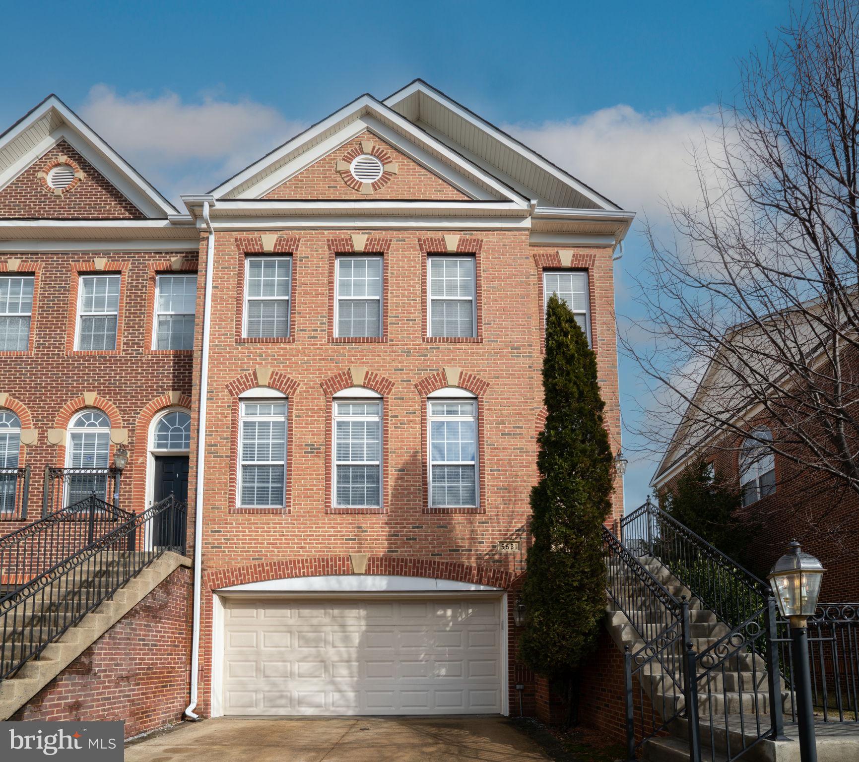 SULLY MANOR - Residential