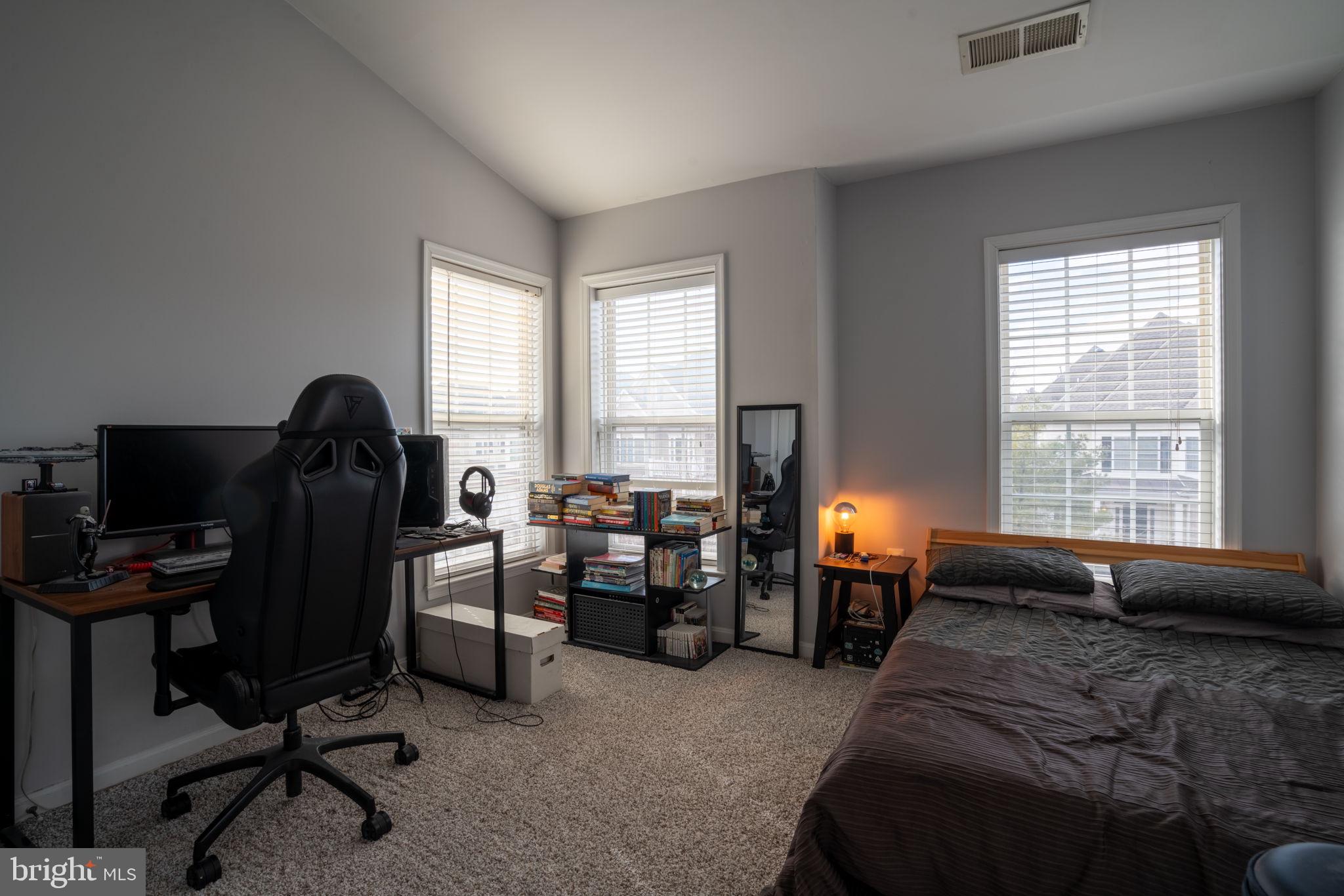 SULLY MANOR - Residential